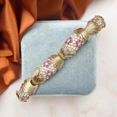 Vintage 1950s Gold Plate and Rhinestone Floral Design Bracelet