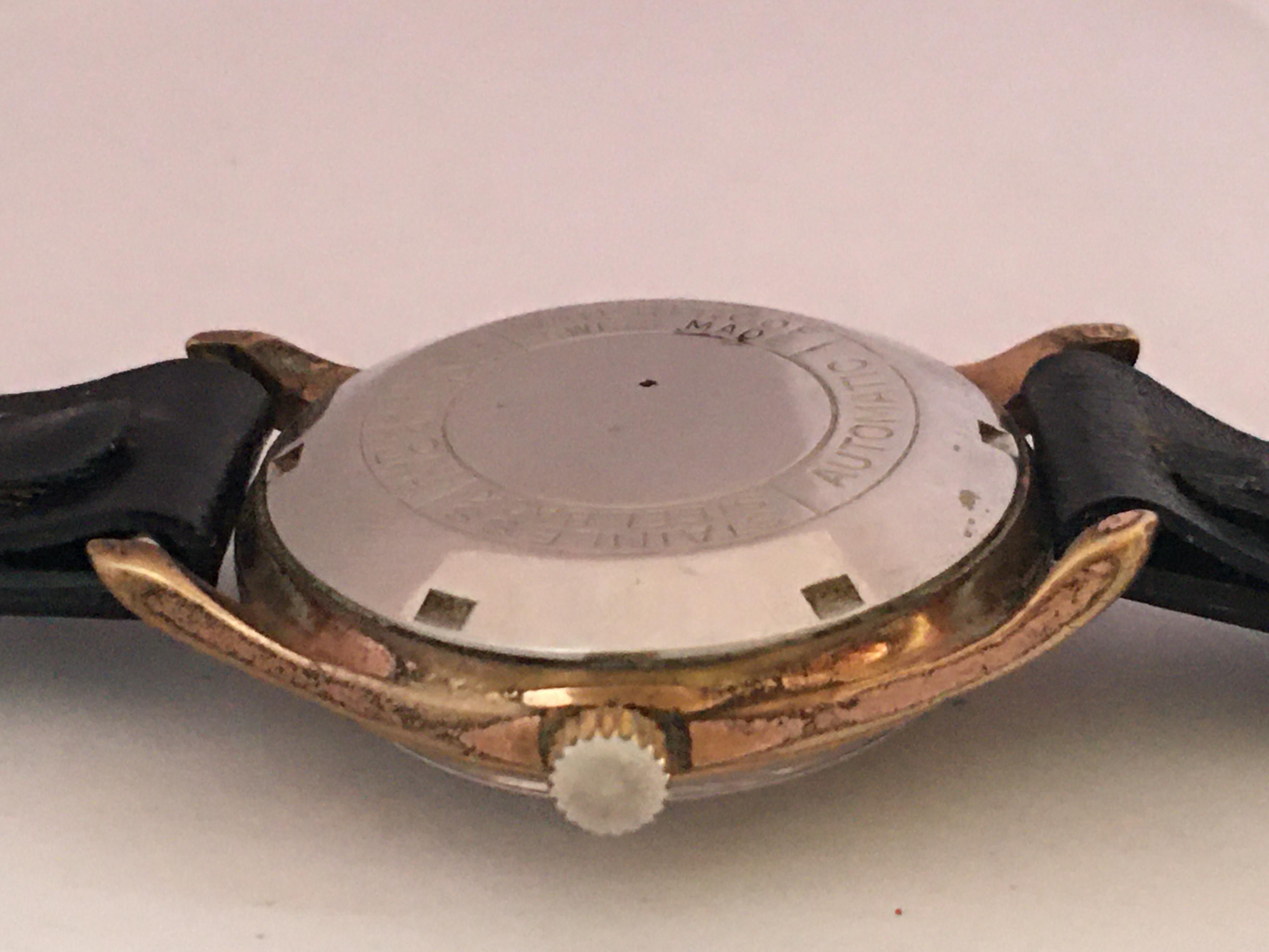 Vintage 1950s Gold-Plated and Stainless Steel Back Swiss Automatic Watch For Sale 1