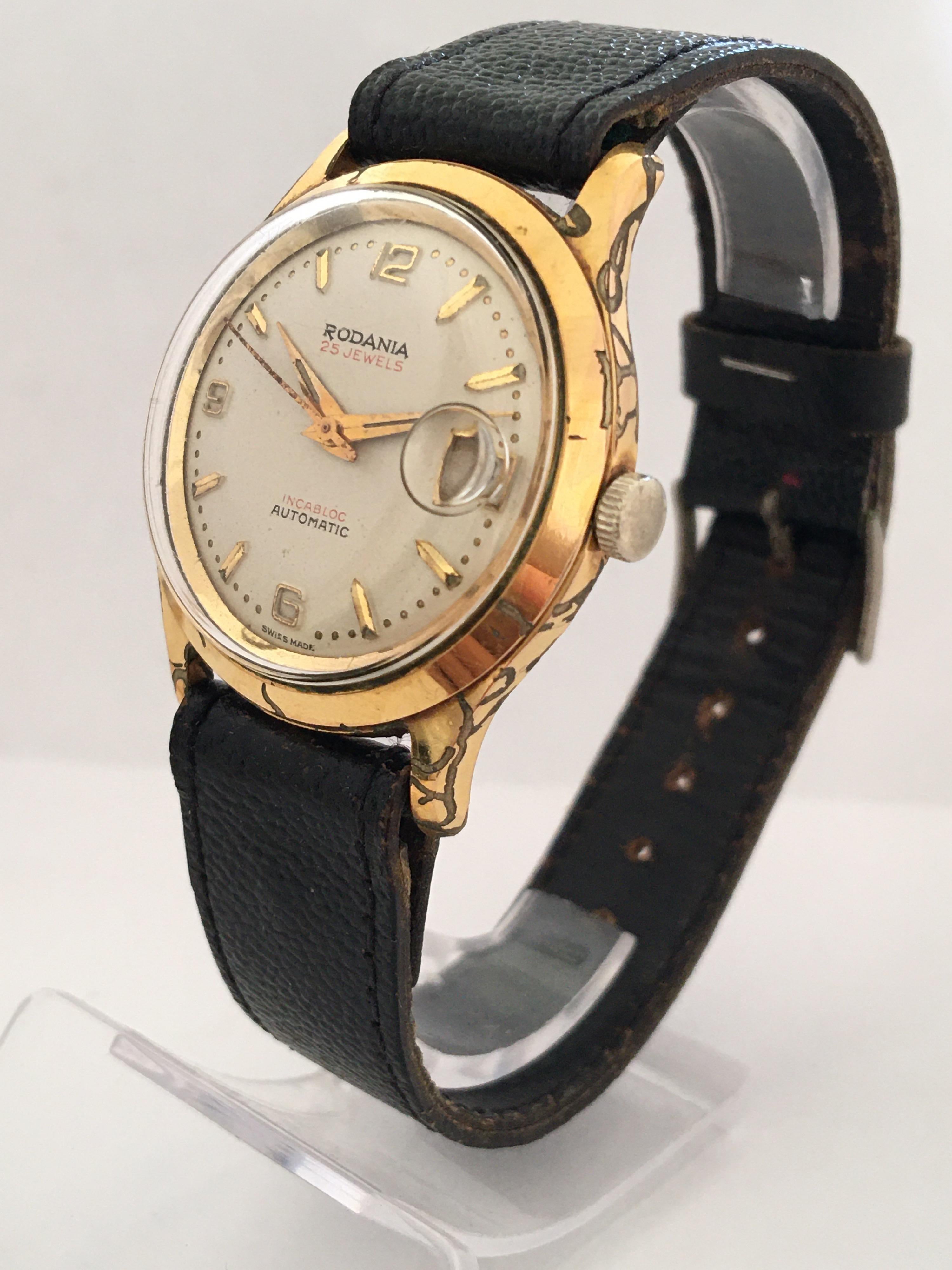 This beautiful Pre-owned vintage watch is in good working condition and is running well. Visible signs of wearing with some scratches and tarnished on the watch case and Bessel. The strap is slightly worn with its gold plated tarnished buckle as