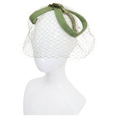Vintage 1950's Grün Fascinator Hut original 1950's Schleier Schleife Unendlichkeit Hut