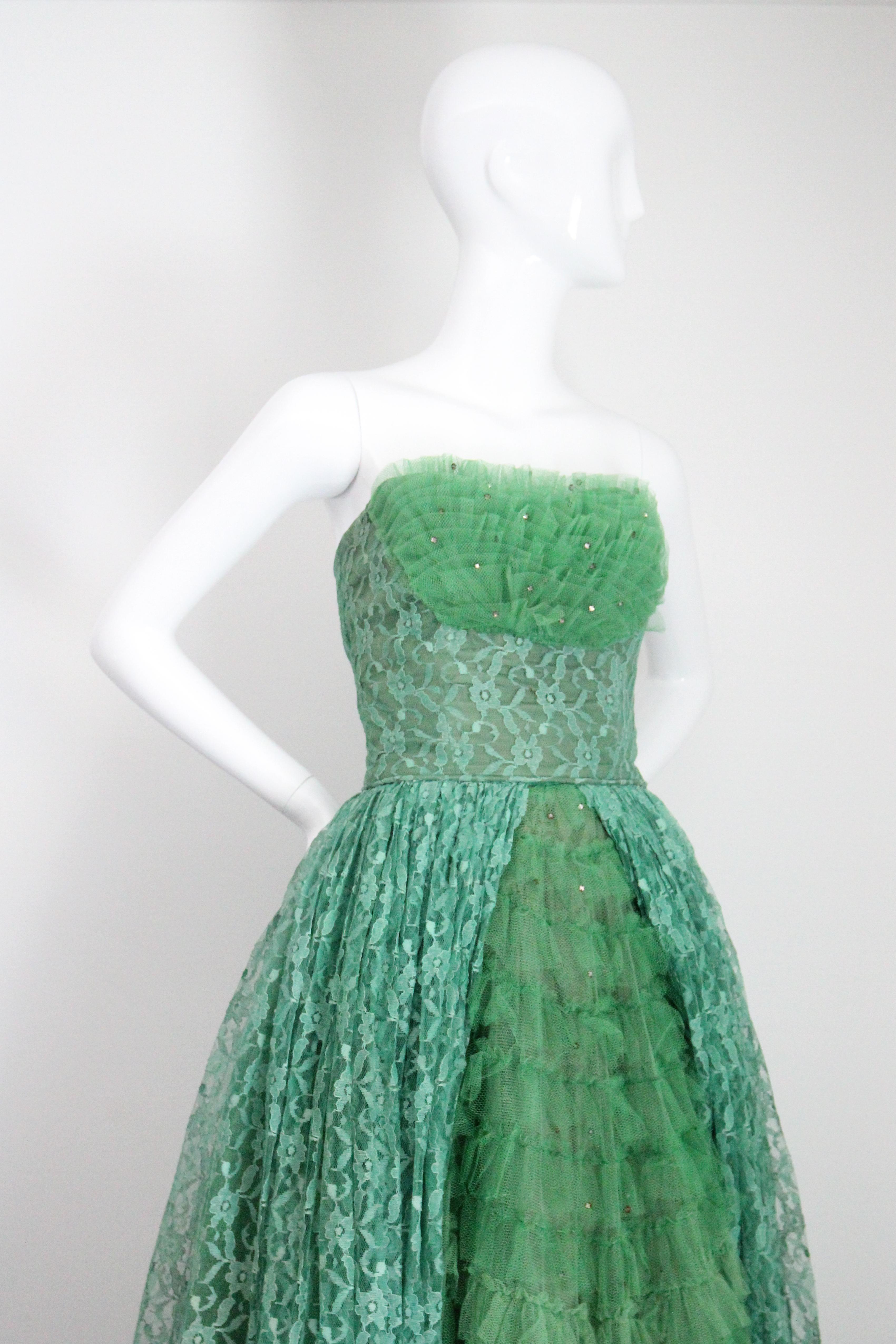 Vintage 1950's Green Tulle Strapless Evening Gown Lace Evening Dress UK 6 US 2 For Sale 1