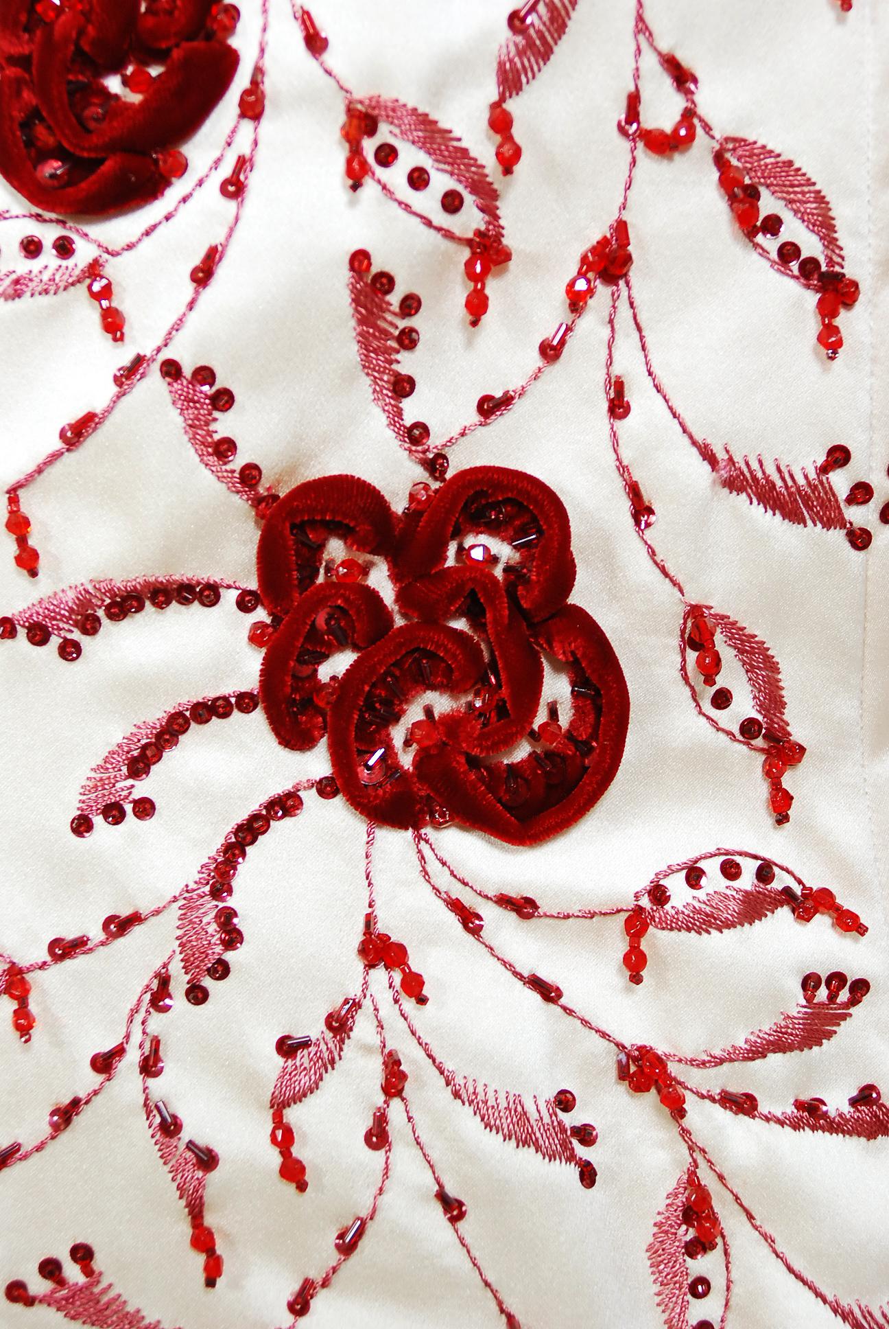 Women's Vintage 1950's Harvey Berin Embroidered Floral Ivory Silk Strapless Bridal Dress