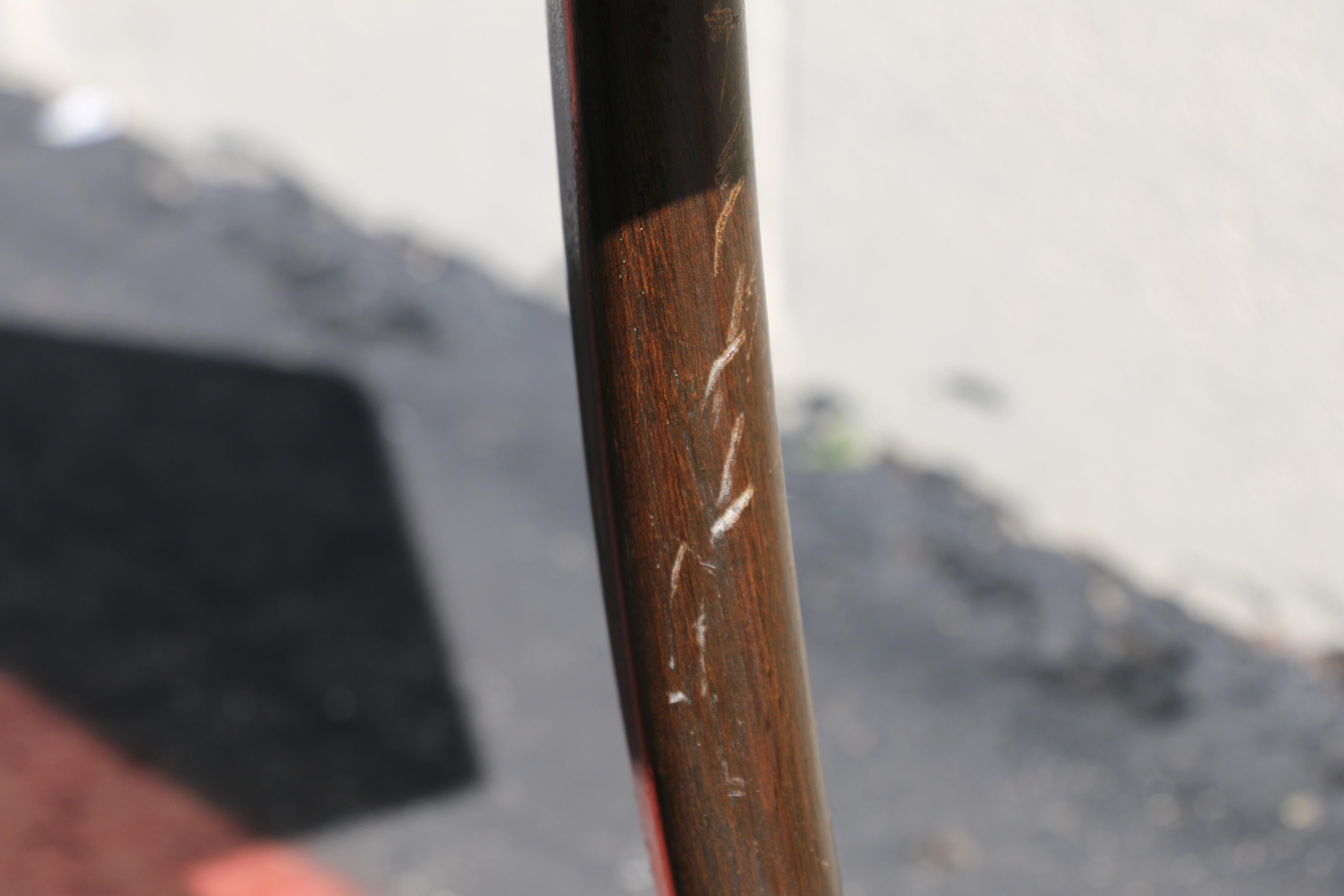 Vintage 1950s Harvey Probber Hexagonal Side Table – Terrazzo Top & Brass Inlay en vente 9