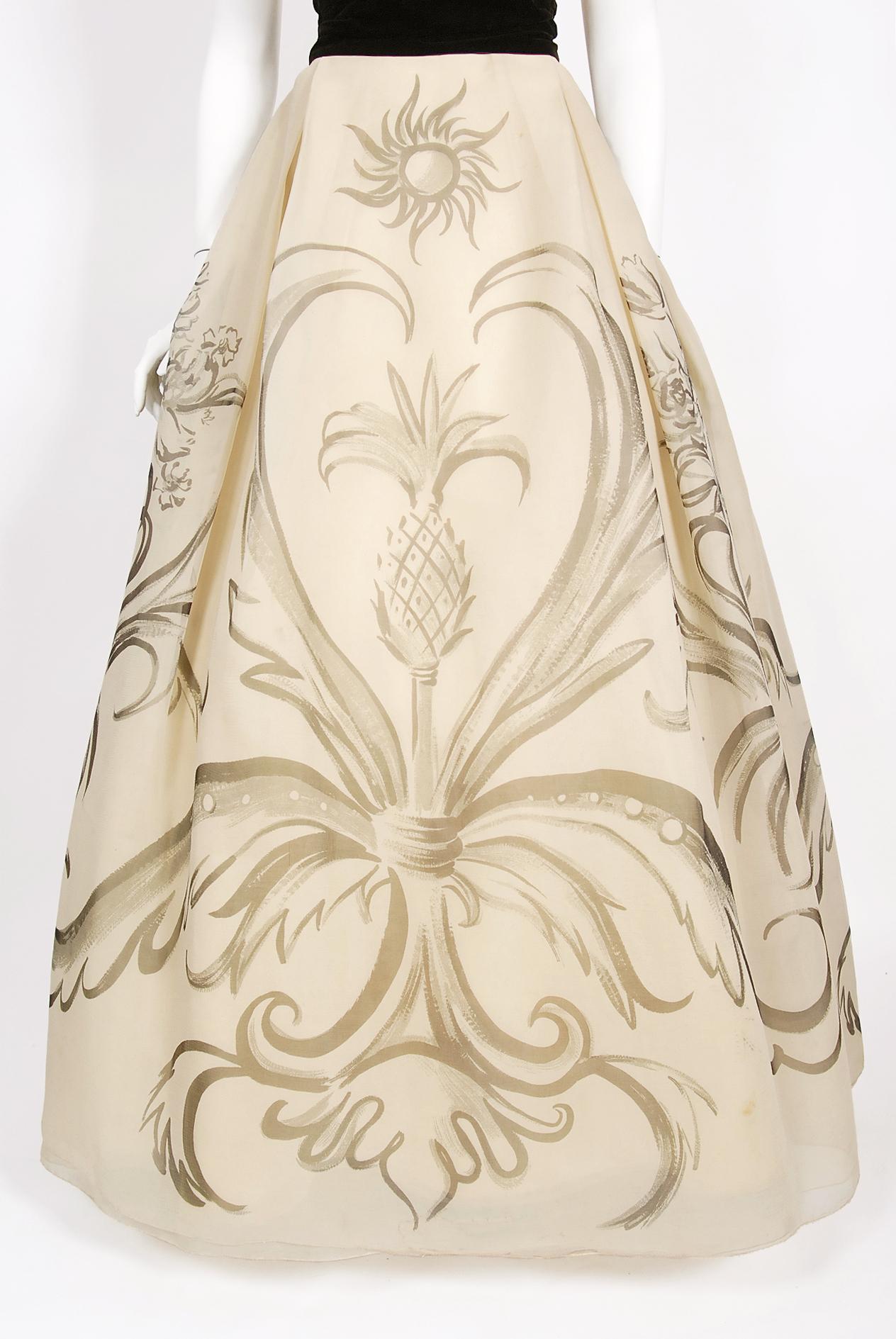 Women's Vintage 1950's Hattie Carnegie Couture Whimsical Hand-Painted Cream Silk Gown 