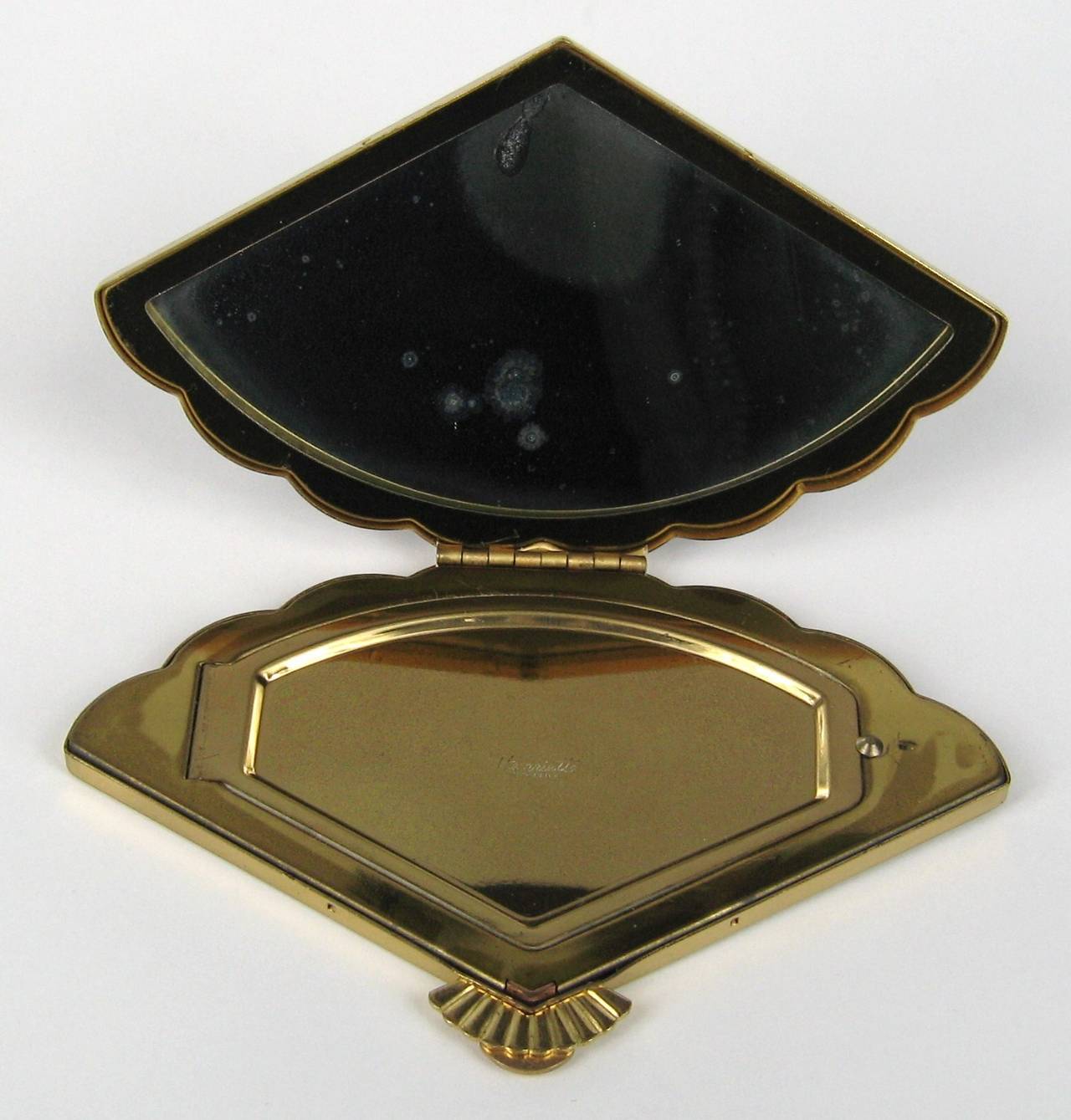Women's or Men's Vintage 1950s Henriette Gold tone Metal Fan Shaped Compact New, Never Used 