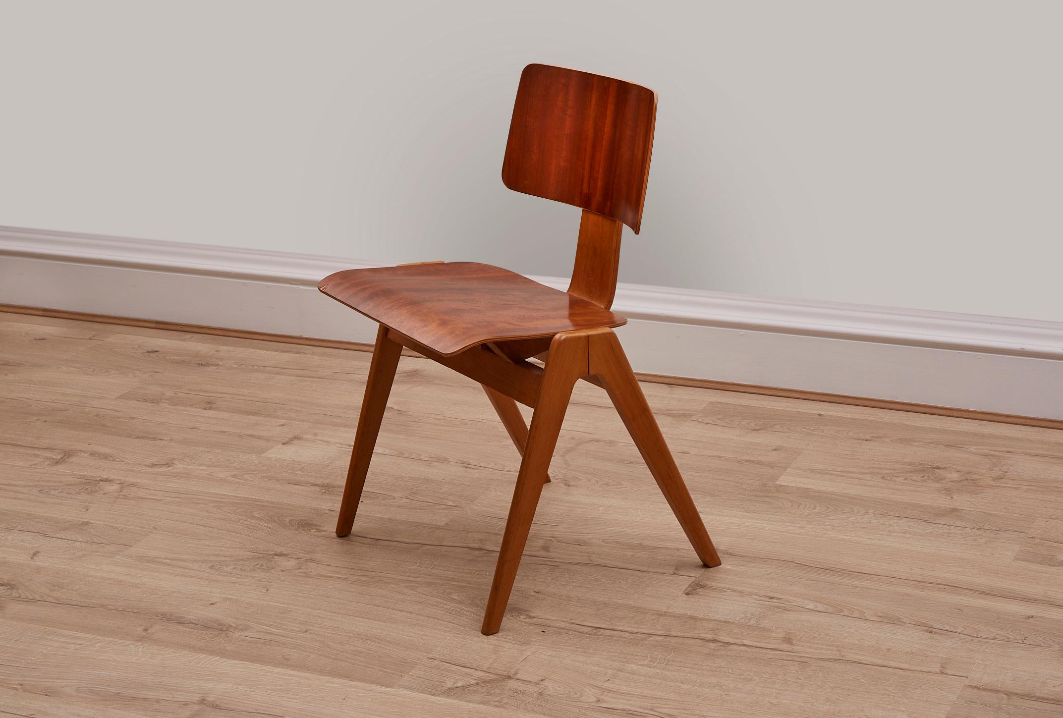 Mid-Century Modern Vintage 1950's Hillestak Chair by Robin Day