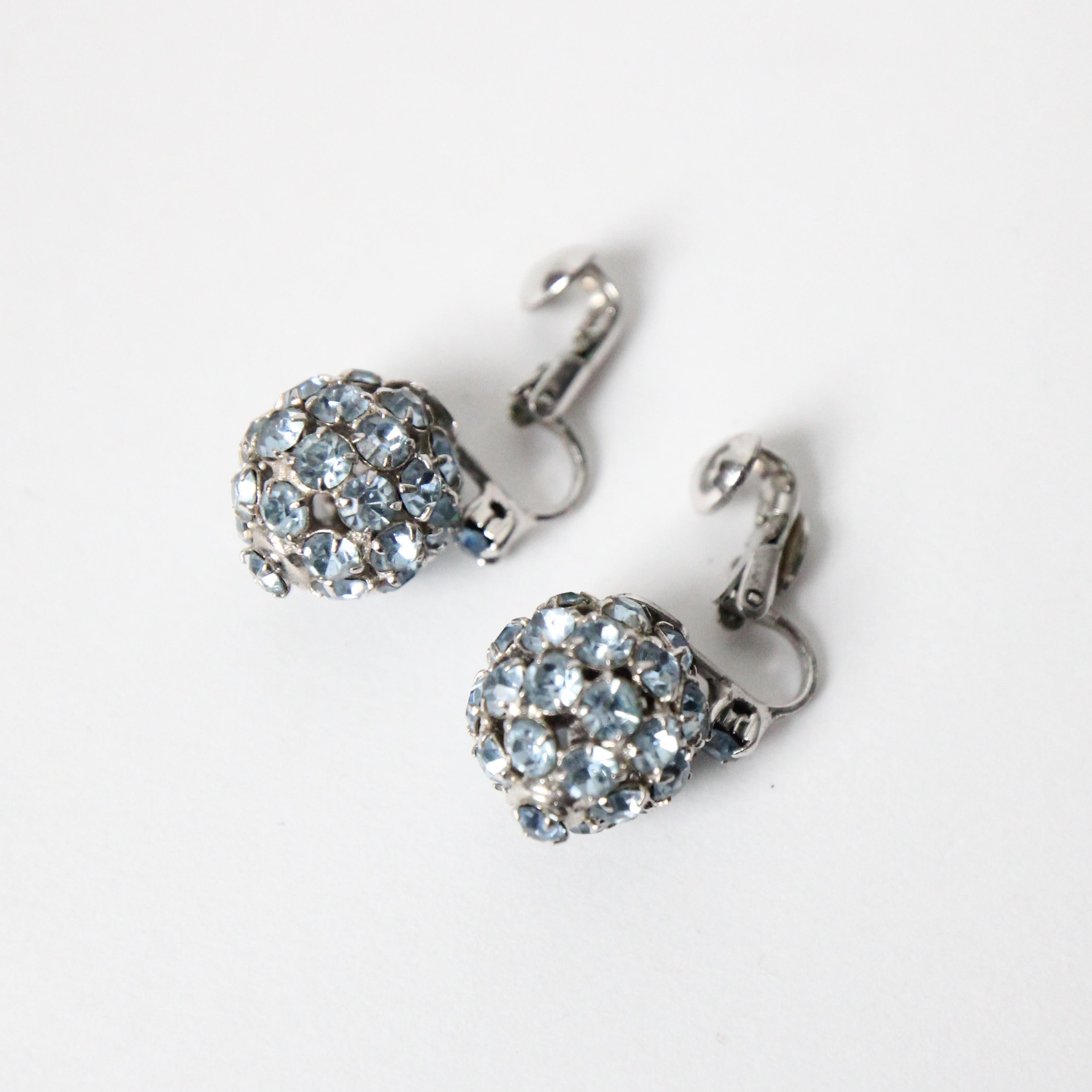 Women's or Men's Vintage 1950's Ice Blue Rhinestone Kramer of New York Clip on Earrings For Sale