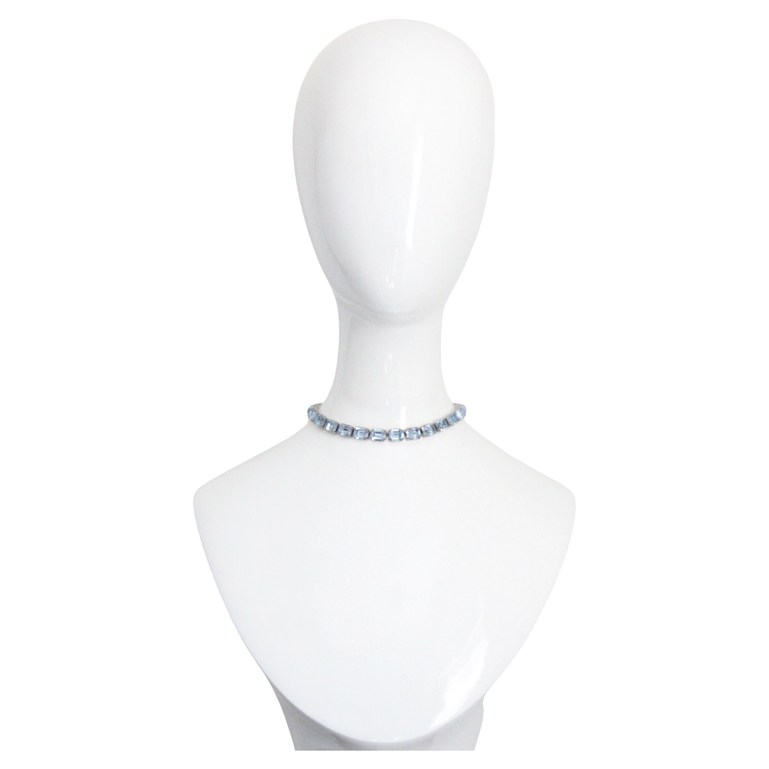 Vintage 1950's Ice Blue Weiss Rhinestone Choker Necklace 1950's Weiss Choker en vente