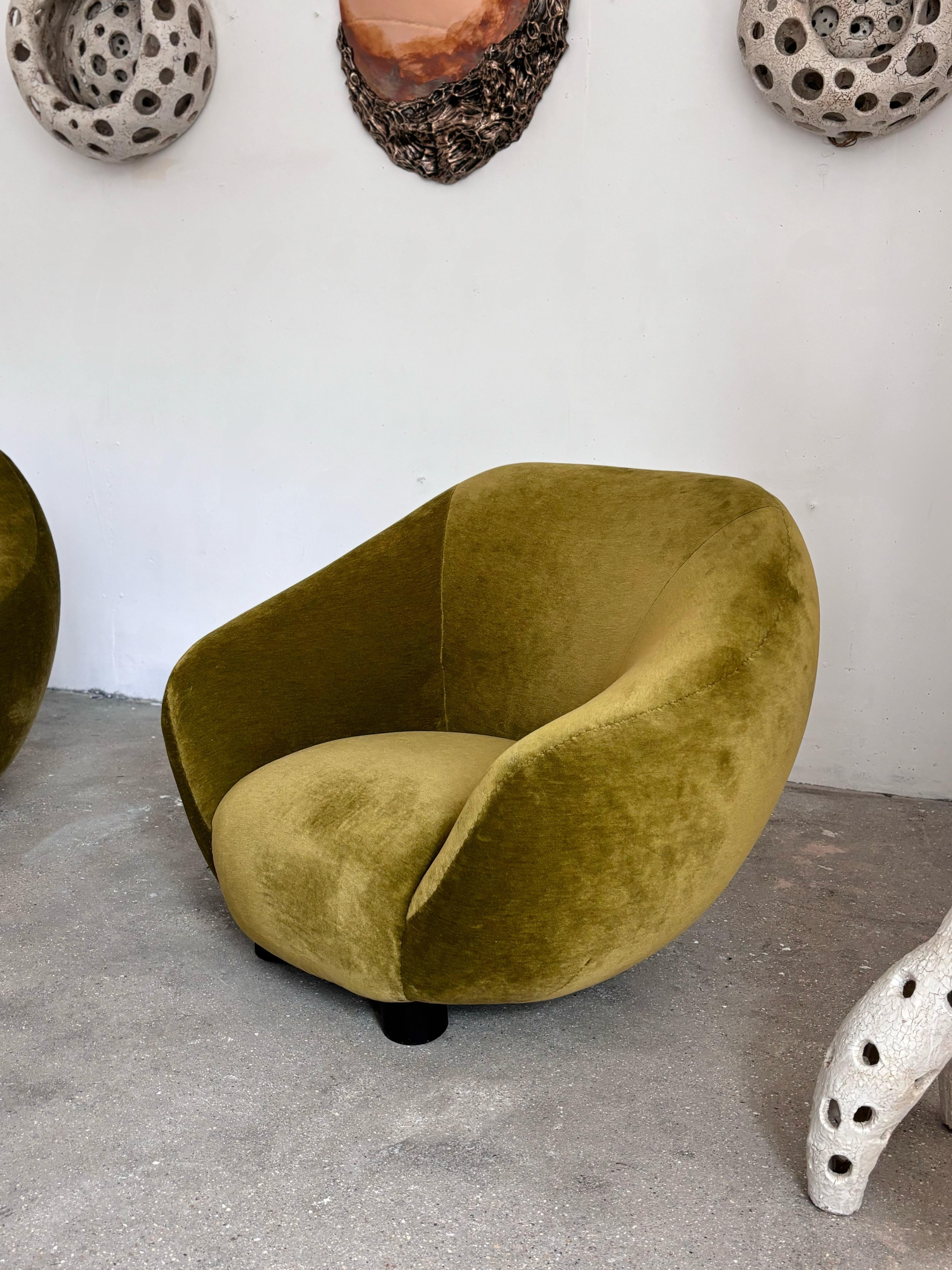 Hand-Crafted Vintage 1950's Italian Armchairs by Federico Munari