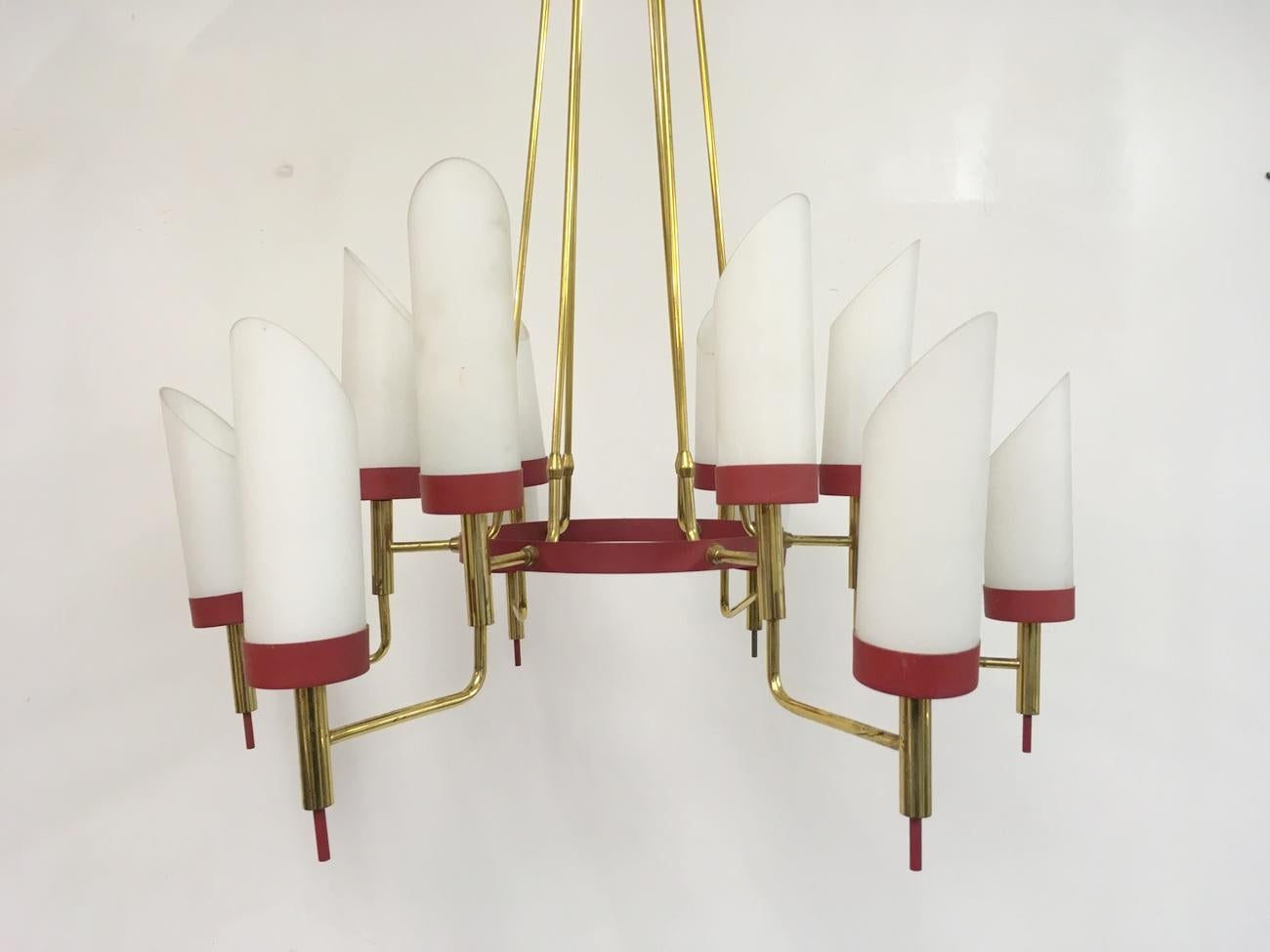 Vintage 1950s Italian Brass and White Glass Chandelier In Good Condition In London, London