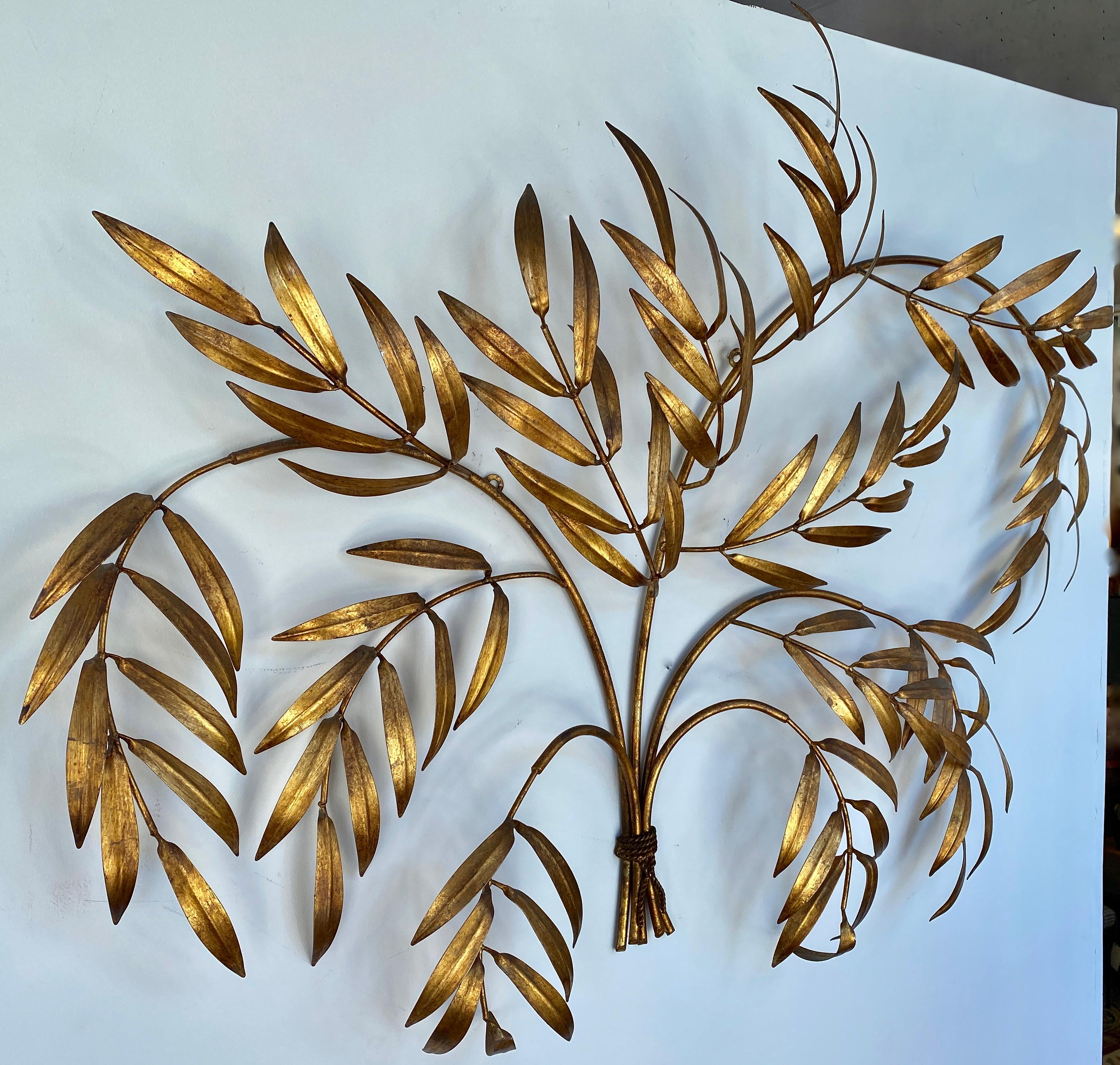 Hollywood Regency Vintage 1950s Italian Gilded Branches & Leaves Wall Sculpture For Sale