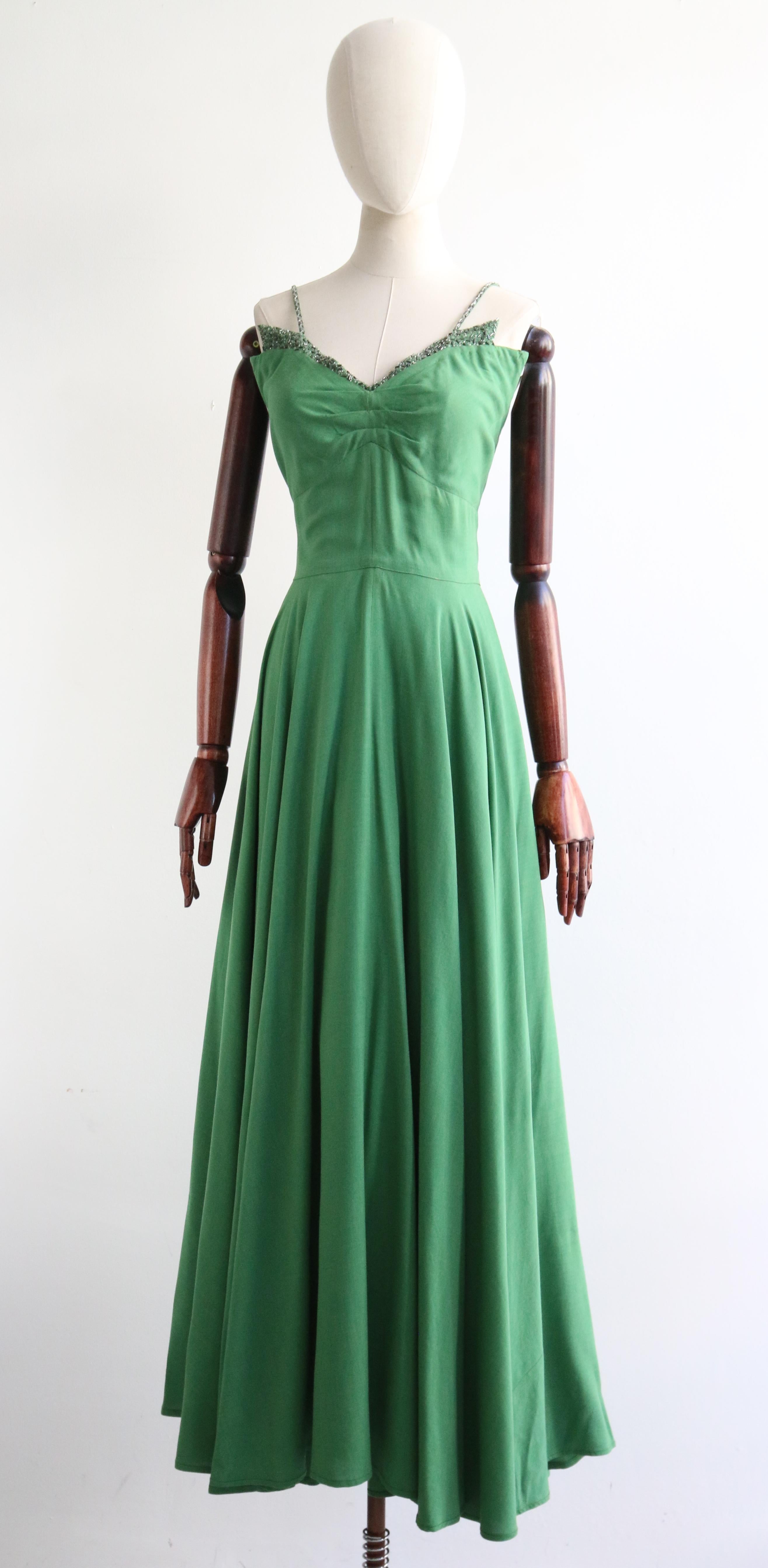 Vintage 1950's Jade Green Bead Embellished Evening Dress & Bolero UK 12 US 8 For Sale 4