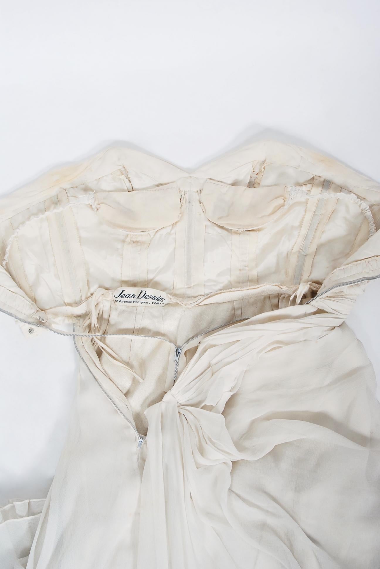 Vintage 1950s Jean Dessès Haute Couture Ivory Silk Chiffon Strapless Draped Gown 11