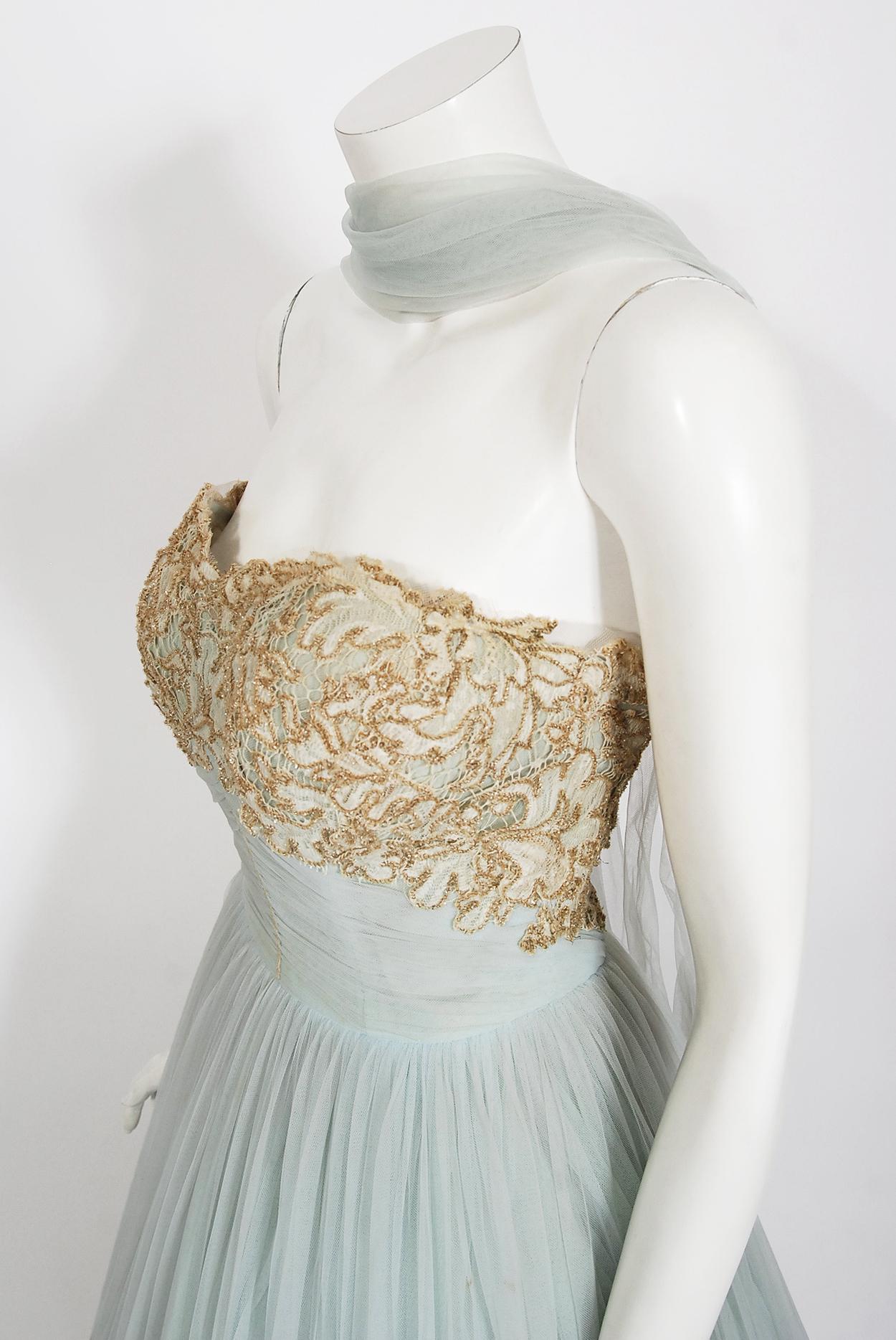 Vintage 1950's Kiviette Couture Ice Blue Tulle Metallic Gold Lace Strapless Gown In Good Condition In Beverly Hills, CA