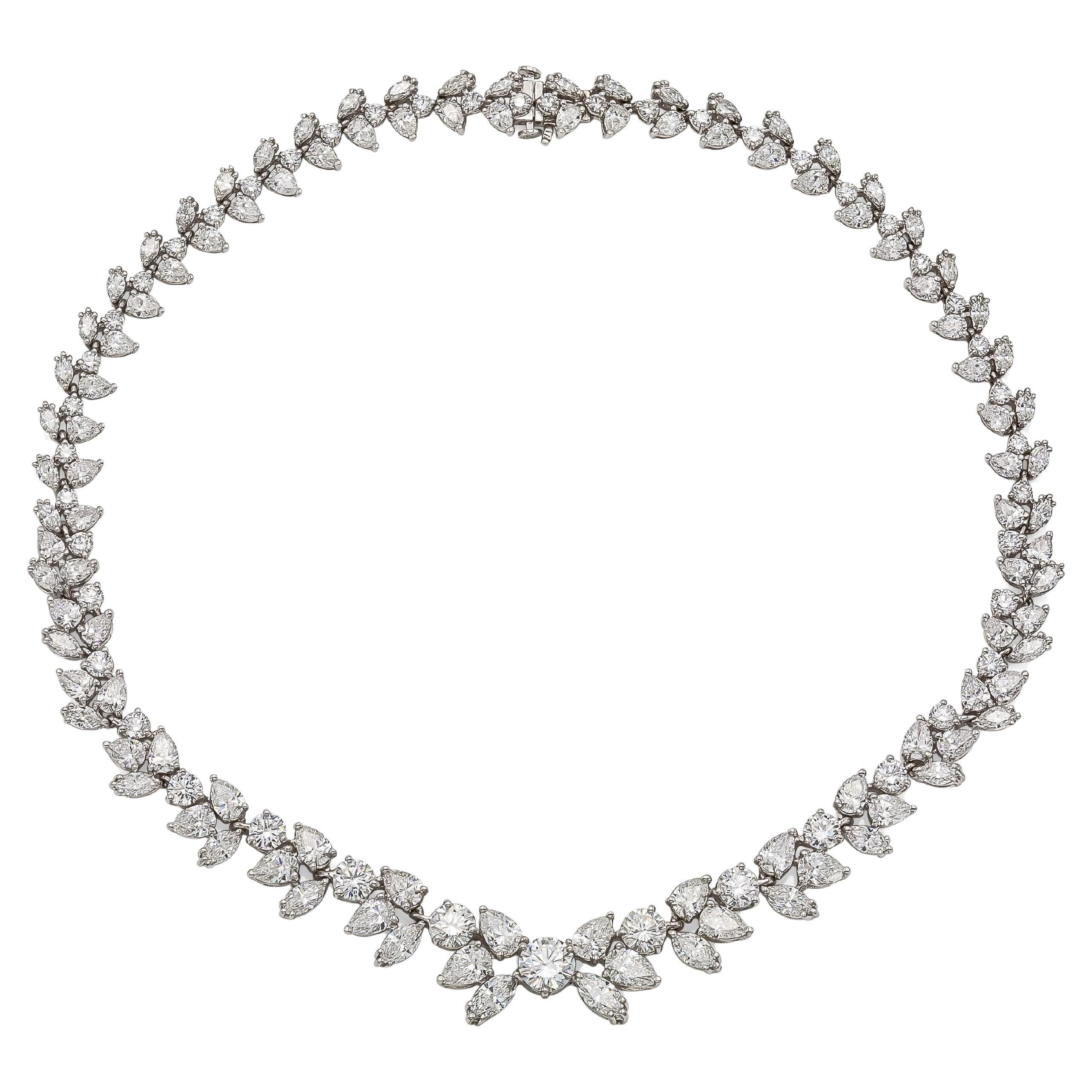 Vintage 1950s Kwiat 41.67 Carat Multi-Cut Diamond Necklace For Sale