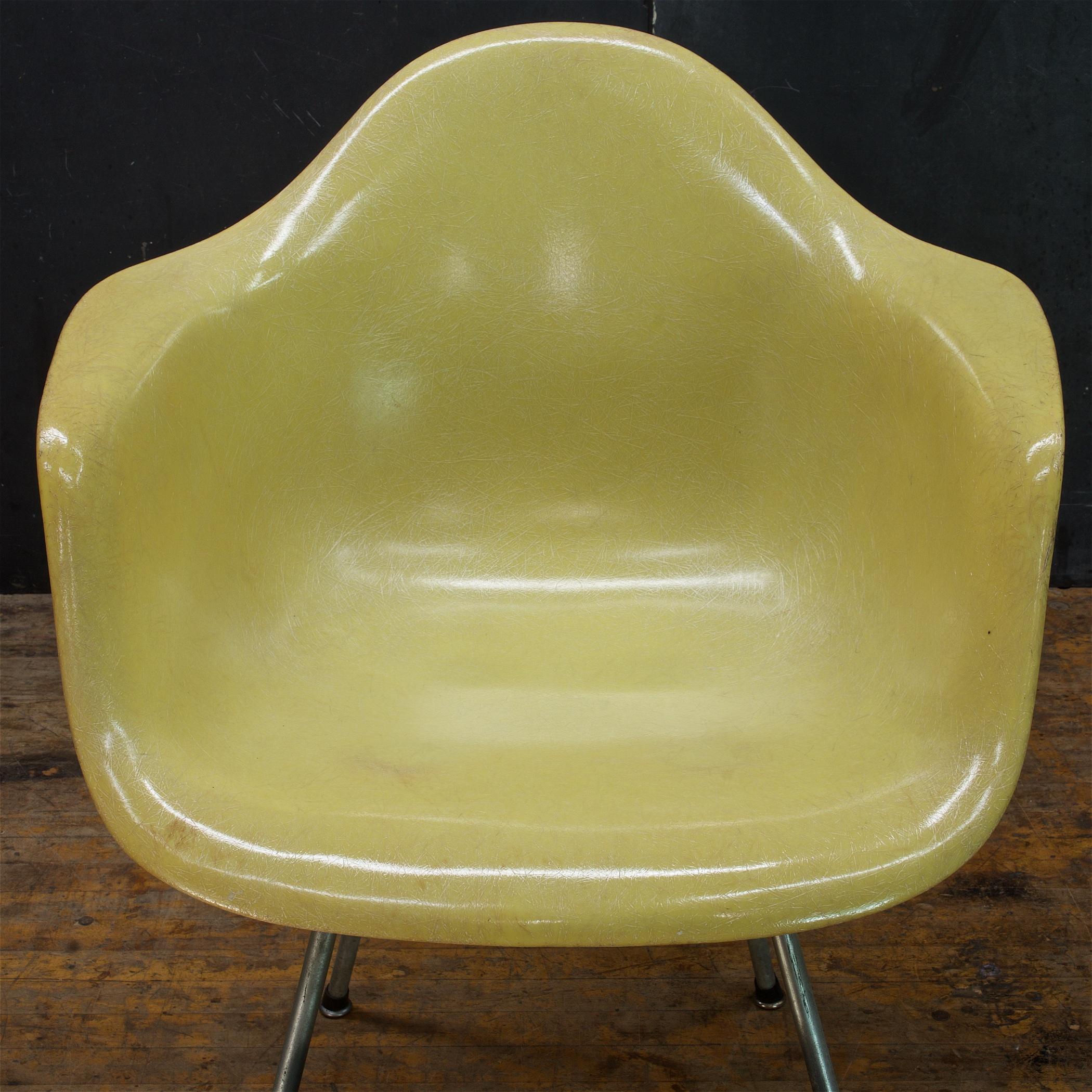 Zitronengelber DAX-Stuhl Charles+Ray Eames Zenith Herman Miller, 1950er Jahre (Maschinell gefertigt) im Angebot
