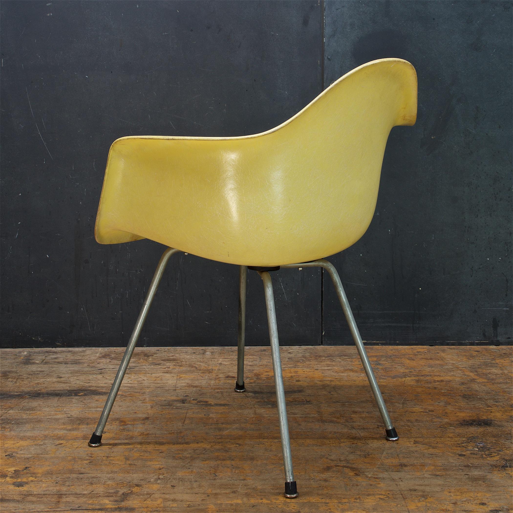 Mid-Century Modern Vintage 1950s Lemon Yellow DAX Chair Charles+Ray Eames Zenith Herman Miller For Sale