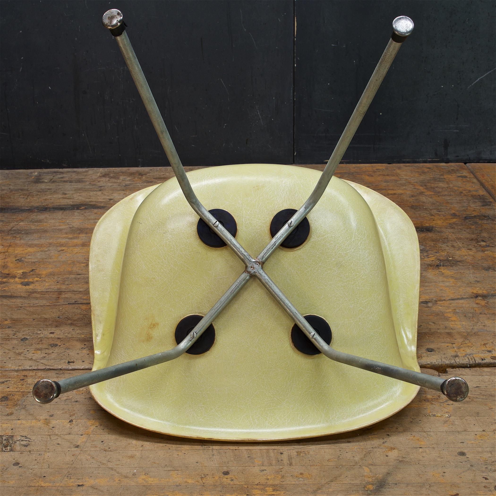 Zitronengelber DAX-Stuhl Charles+Ray Eames Zenith Herman Miller, 1950er Jahre im Zustand „Gut“ im Angebot in Hyattsville, MD