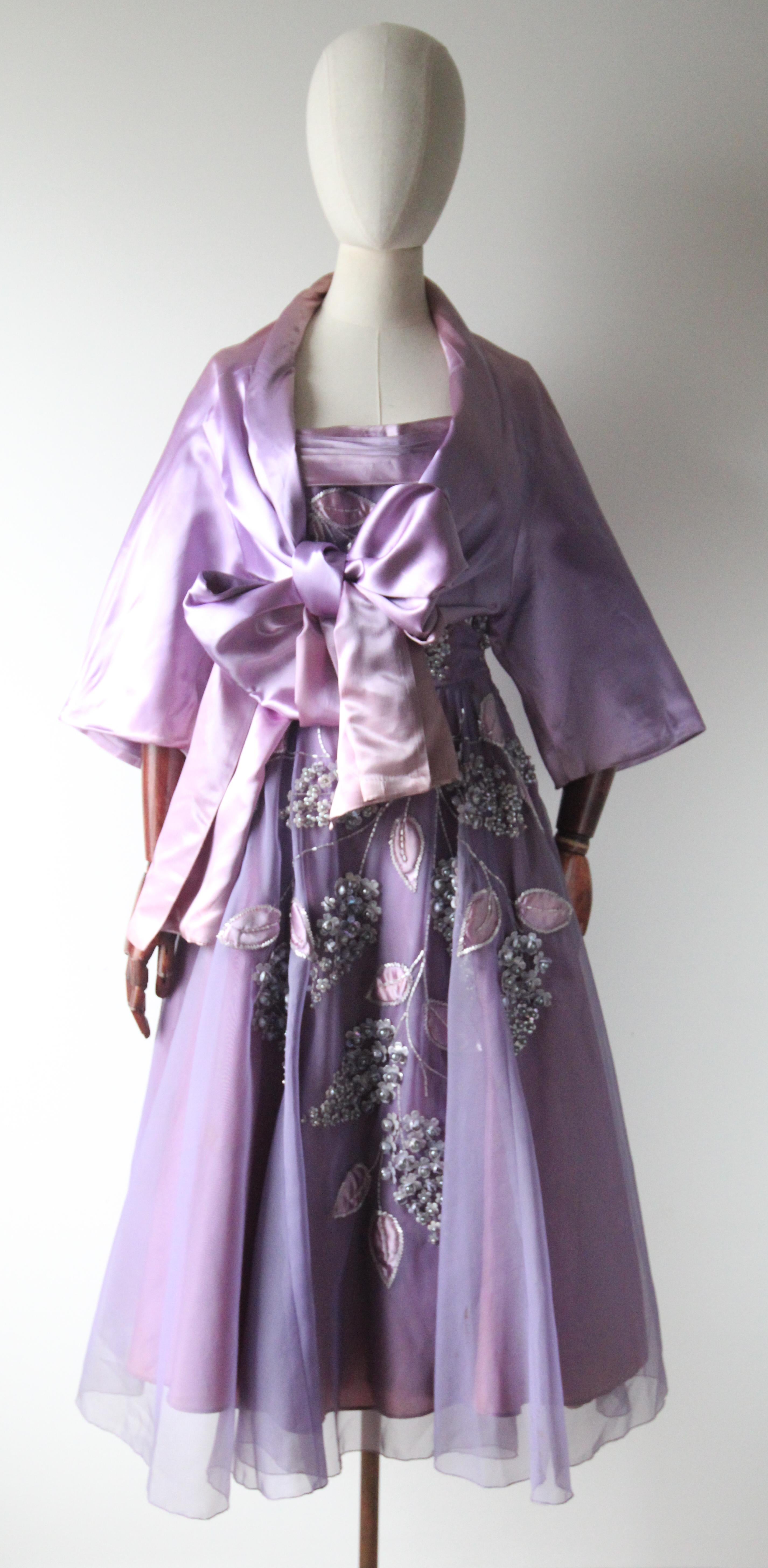Vintage 1950's Lilac Beaded Floral Kleid und passende Jacke fünfziger Jahre UK 8 US 4 im Angebot 7