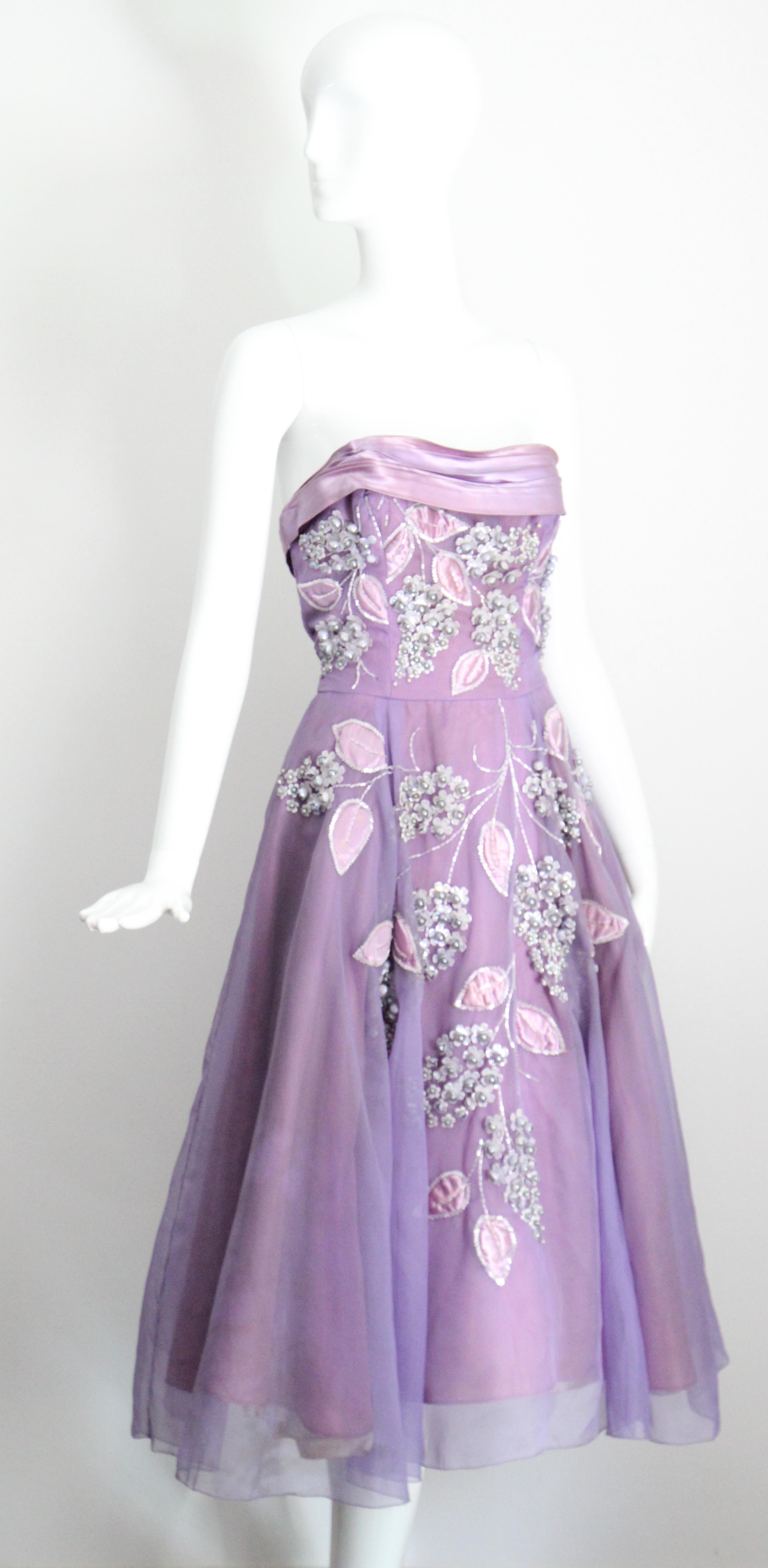 Donna Abito floreale lilla con perline e giacca abbinata anni '50 UK 8 US 4 in vendita