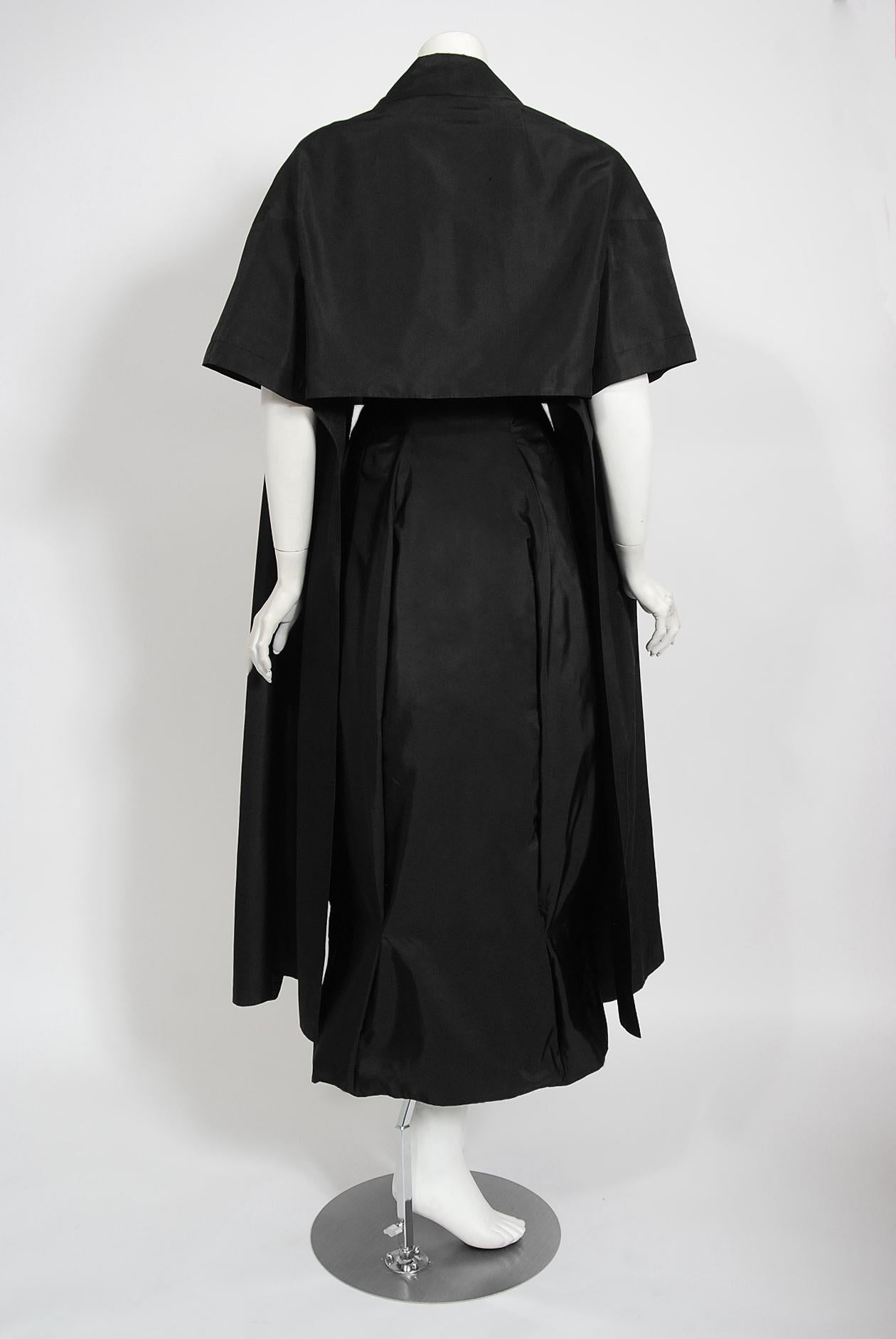 Vintage 1950's Madame Grès Haute Couture Sculpted Silk Back-Bow Dress & Jacket  For Sale 3