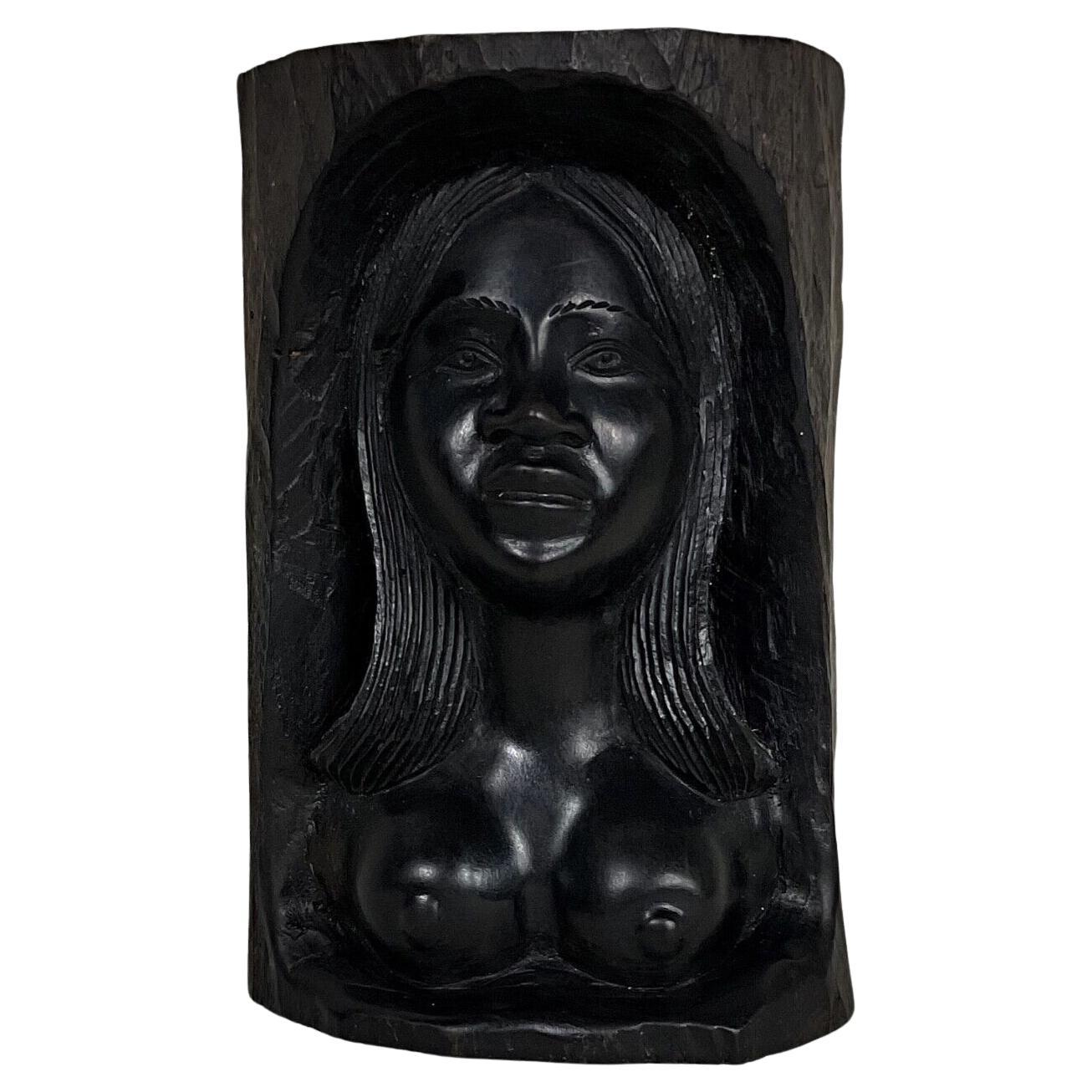 Escultura vintage malgache de madera de ébano tallada a mano de los años 50 - Mujer desnuda - 2Y413
