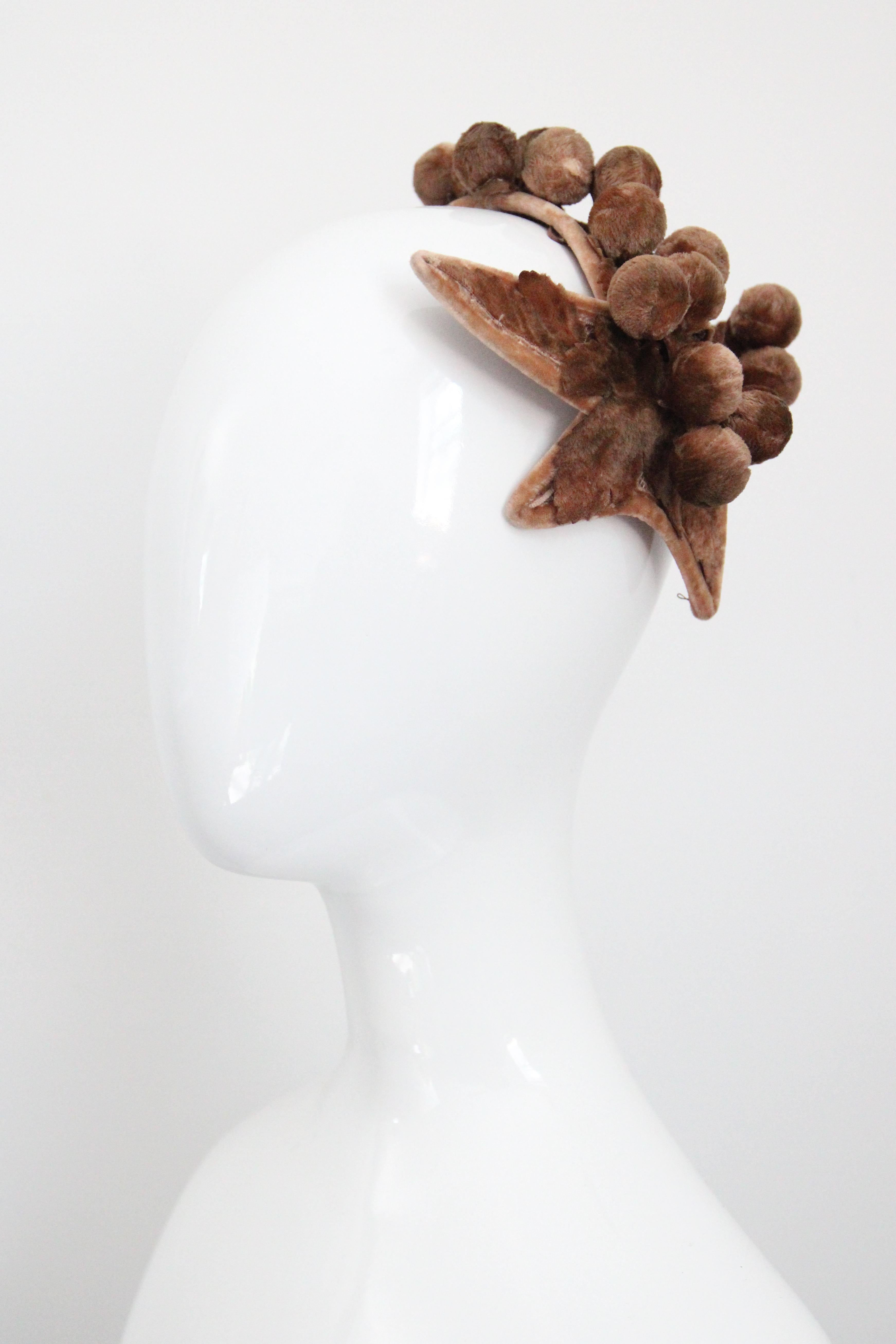 Vintage 1950's Maple Leaf Velvet Bandeau Hut 1950's Velvet Bandeau Hairband Hat im Angebot 2
