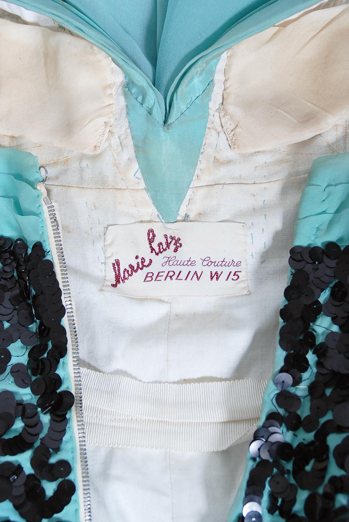 Abito a clessidra in seta blu con perline Yma Sumac Custom Couture vintage degli anni '50 14