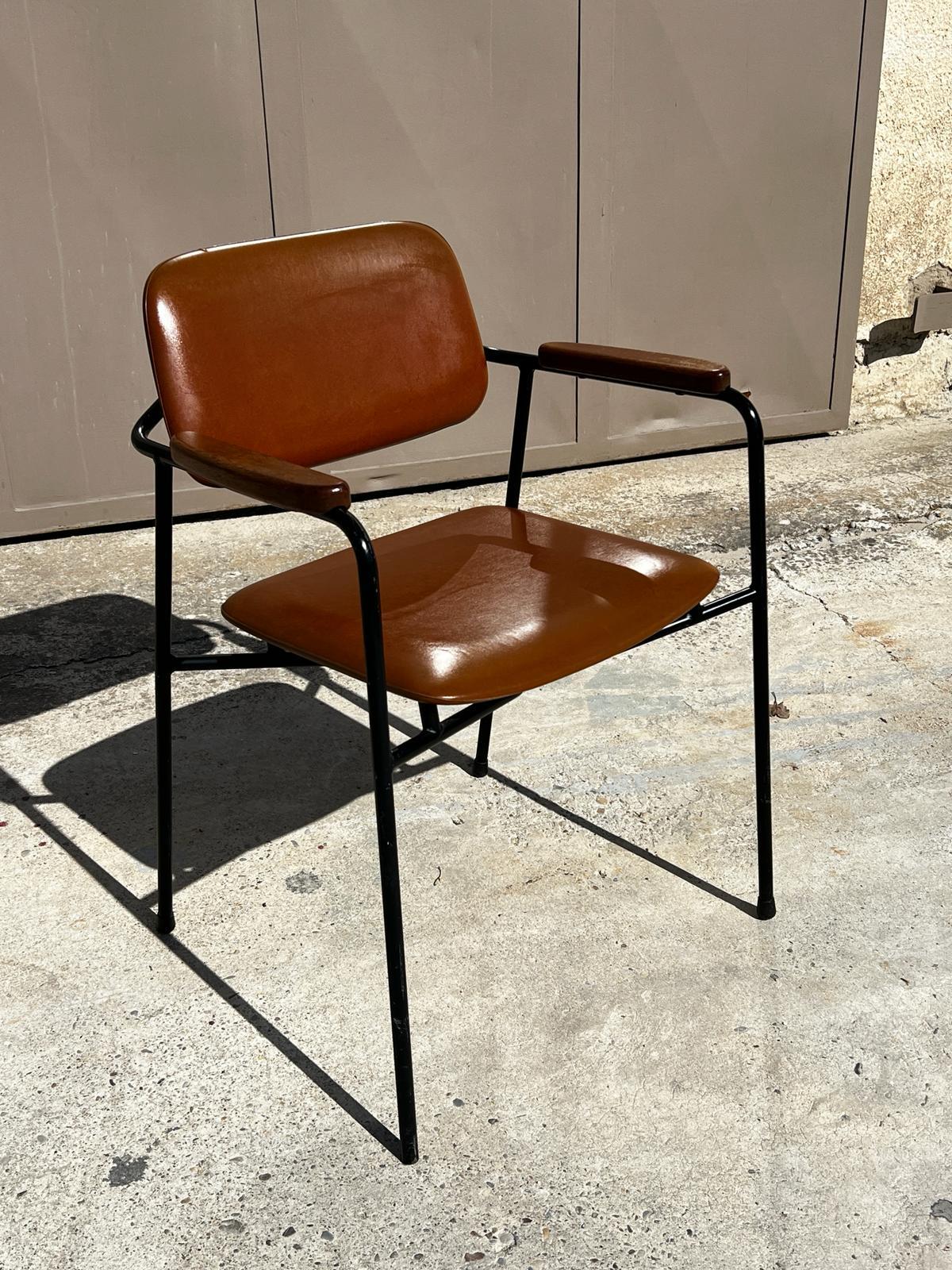 French Vintage 1950s metal, oak and brown leatherette armchair in Pierre Paulin style  For Sale