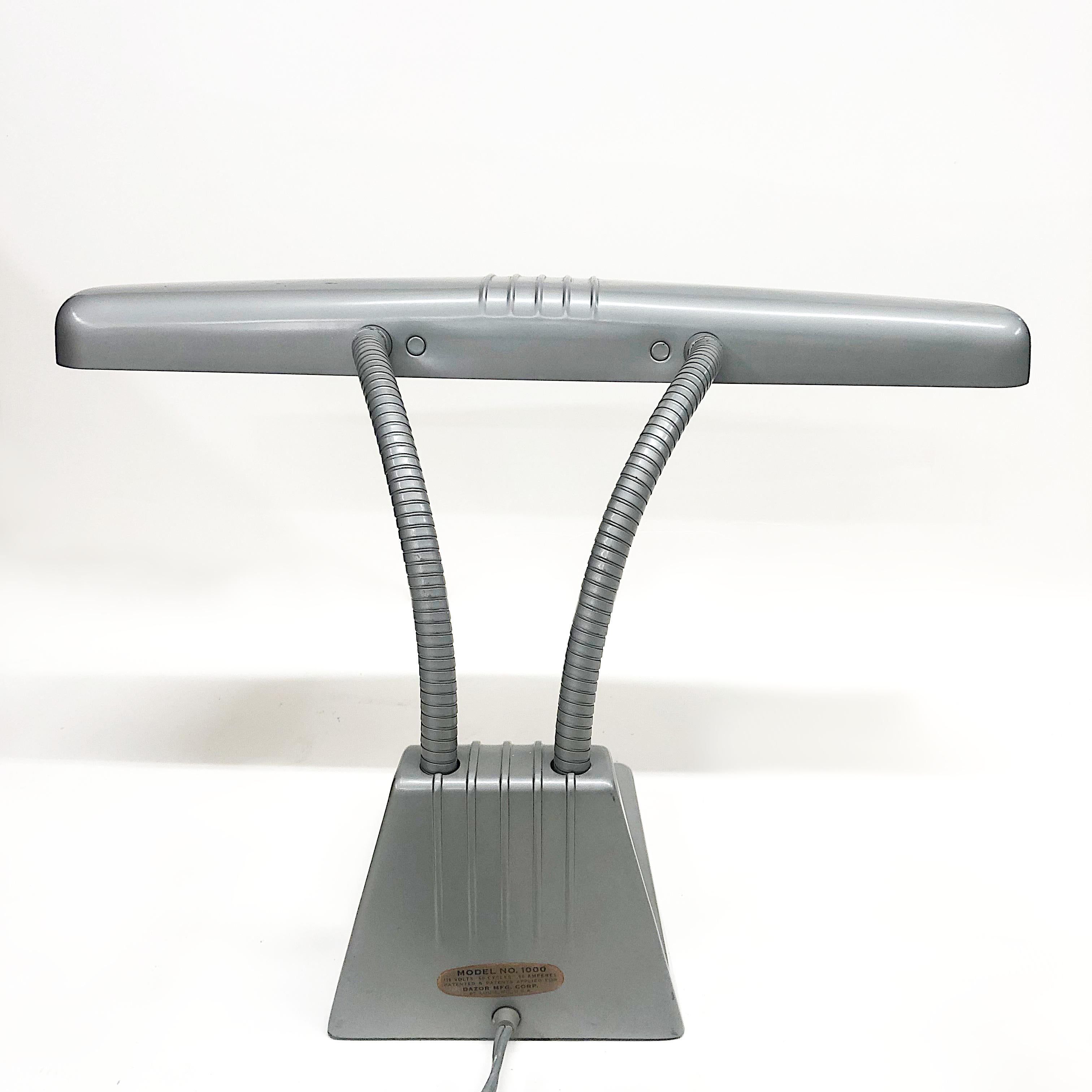 American Vintage 1950s Mid-Century Modern Industrial Dazor Gooseneck Desk Lamp For Sale