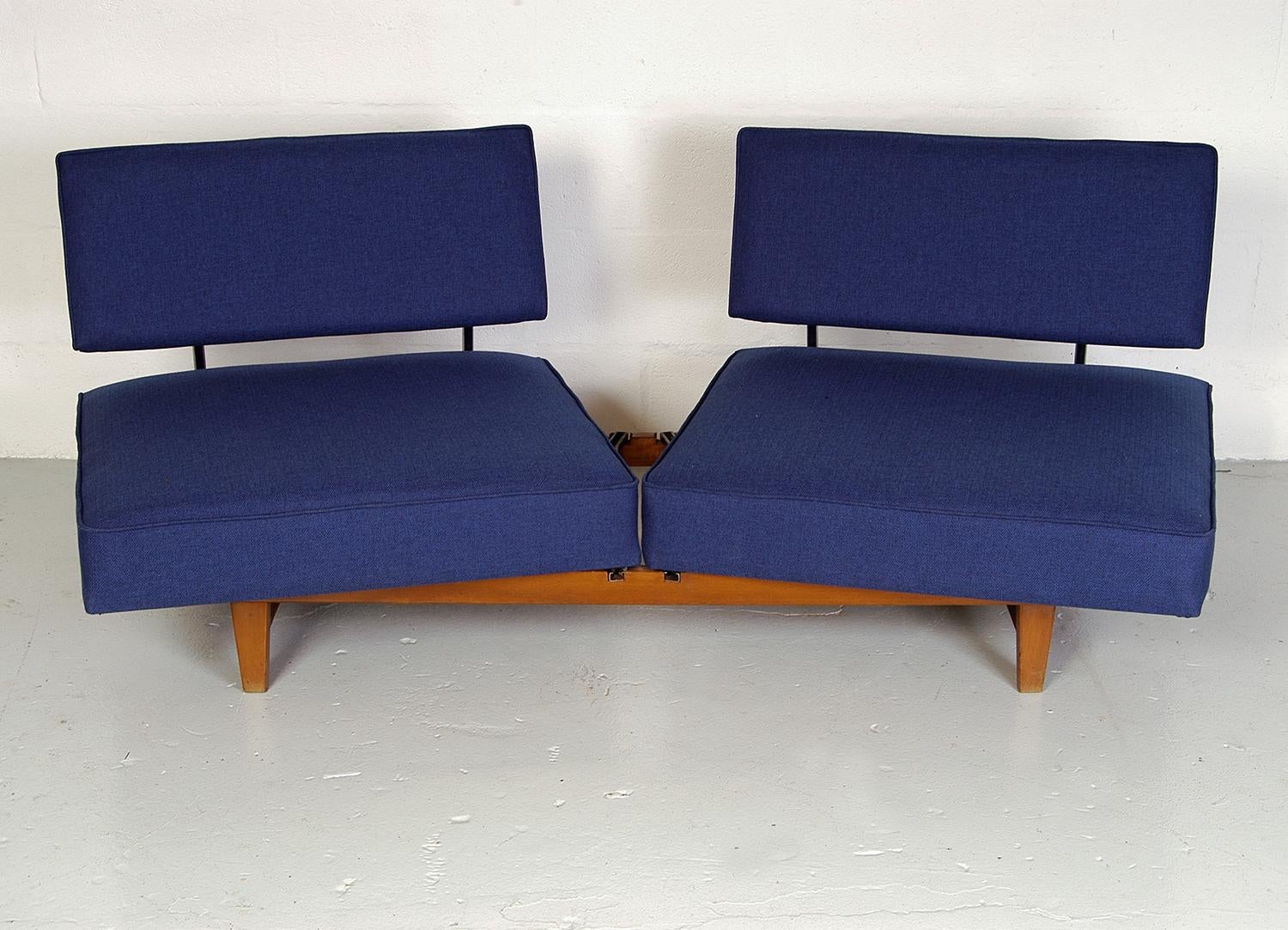 Vintage 1950s Mid-Century Modern Knoll 'Stella' Convertible Daybed Sofa Couch im Zustand „Gut“ in Sherborne, Dorset