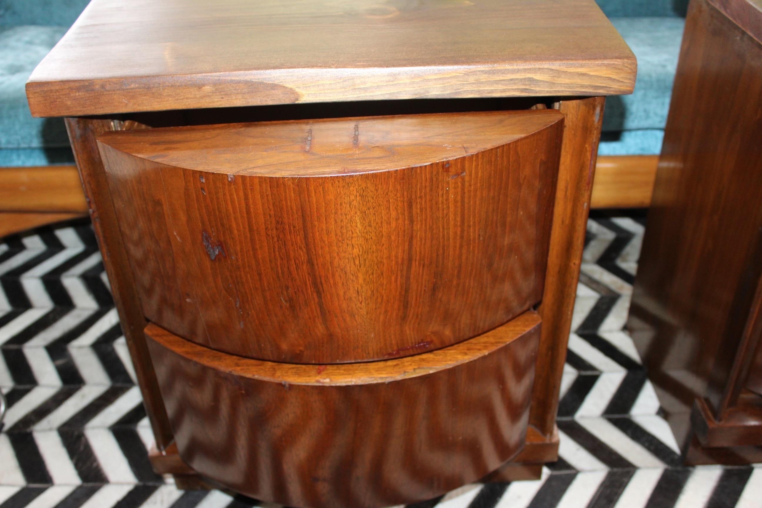 Vintage 1950’s Midcentury Modern Walnut Nightstands - Set of 2 In Good Condition In Hollywood, FL