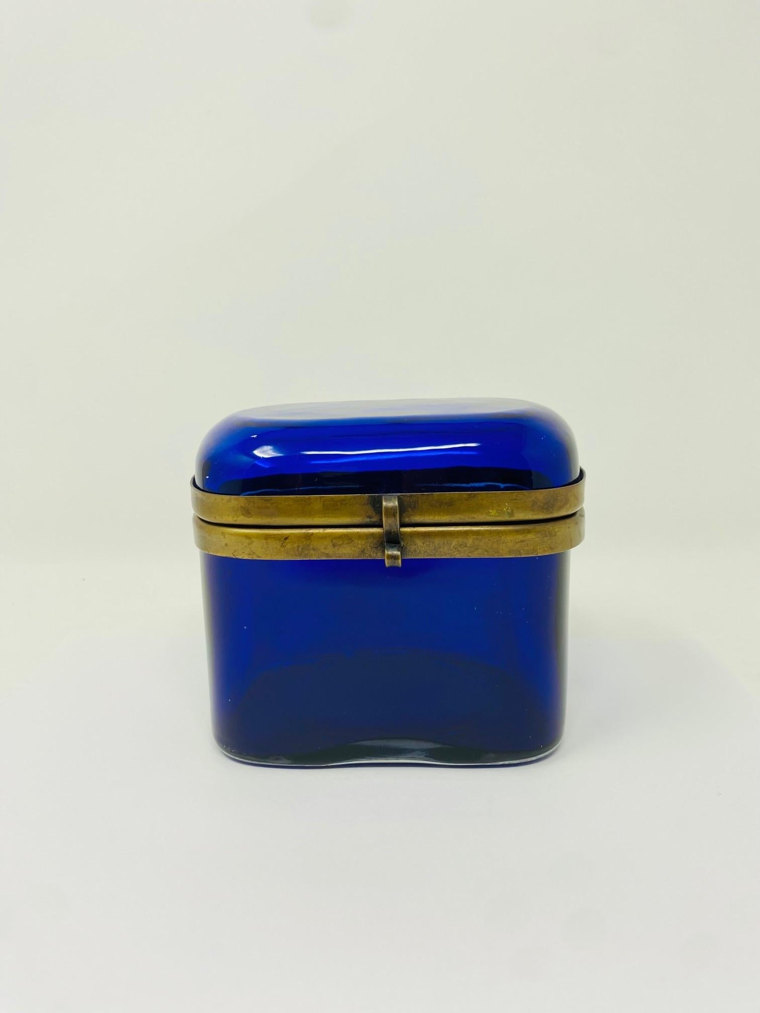 Vintage 1950s Murano Glass Glass Box with Brass Detail Made in Italy In Good Condition For Sale In San Diego, CA