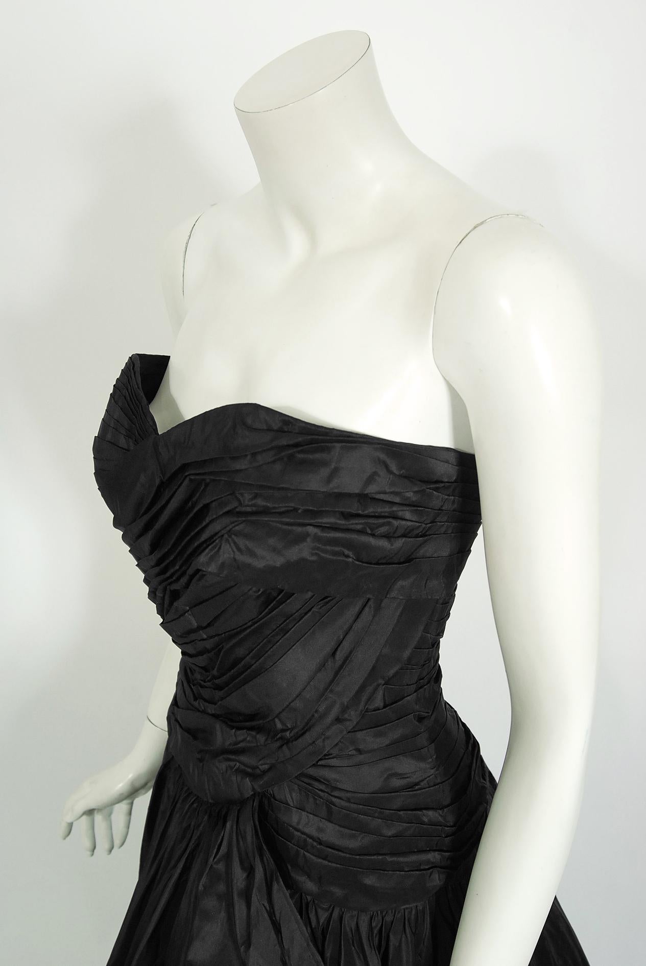 Vintage 1950s Nanty Couture Black Pleated Silk Taffeta Strapless Voluminous Gown 8