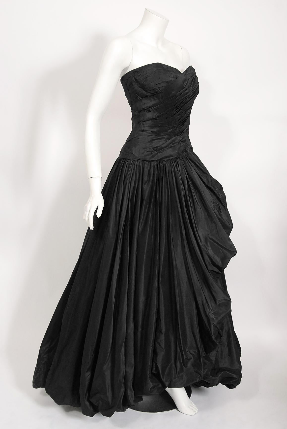 Women's Vintage 1950s Nanty Couture Black Pleated Silk Taffeta Strapless Voluminous Gown