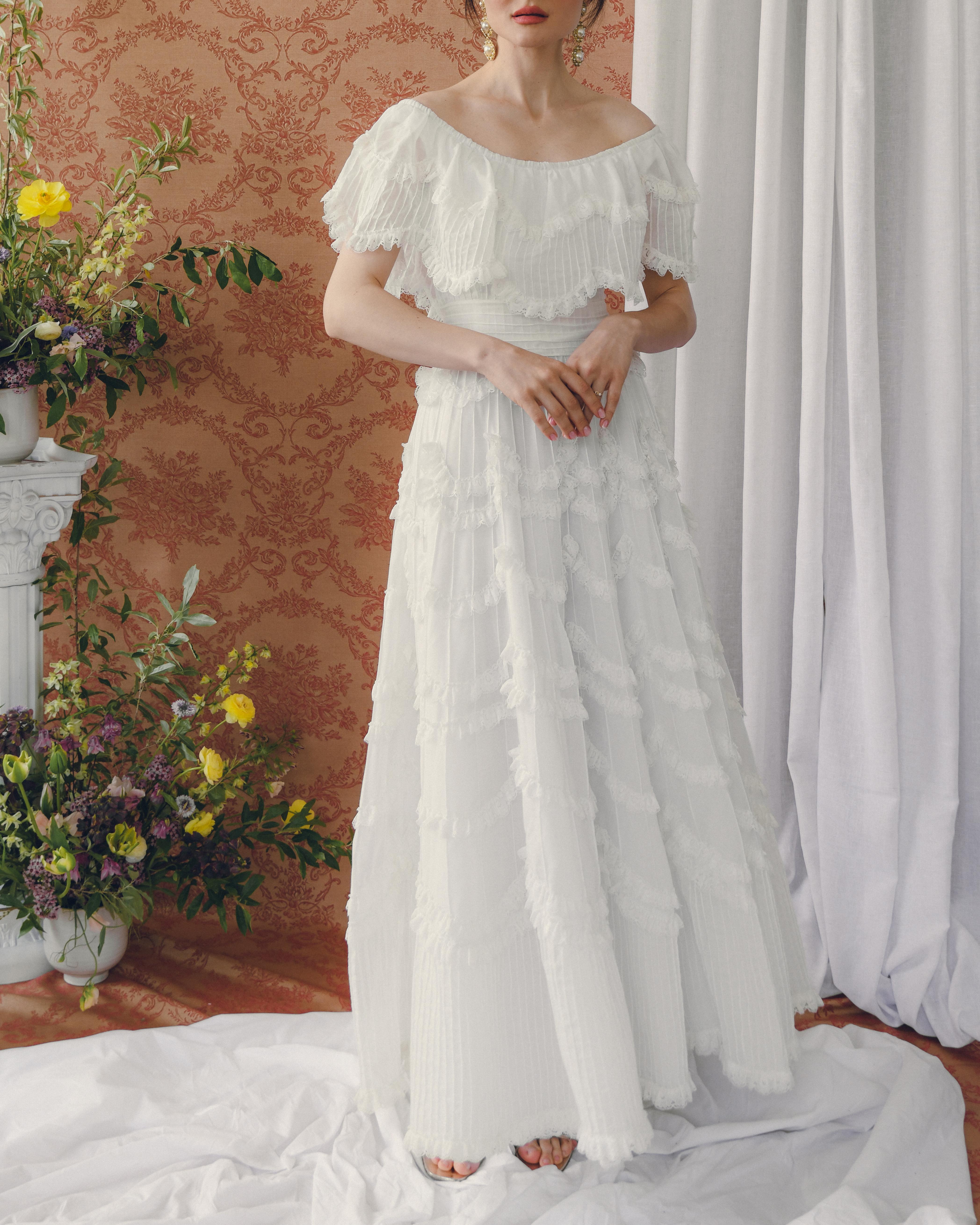 Women's Vintage 1950s Off-the-Shoulder Pintucked Mexican Wedding Dress