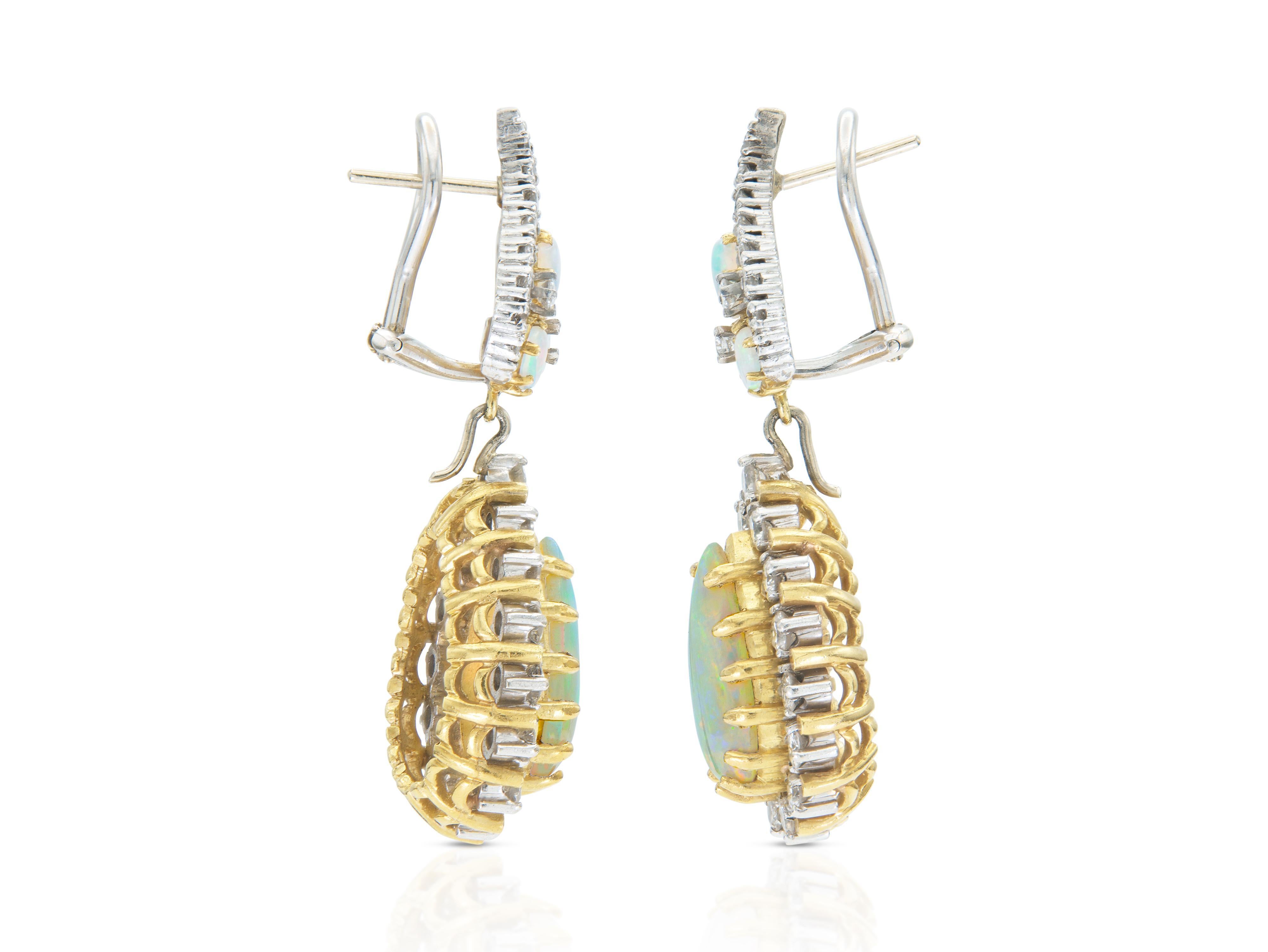 Pendientes colgantes desmontables vintage de ópalo y diamantes de los años 50 Corte redondo en venta