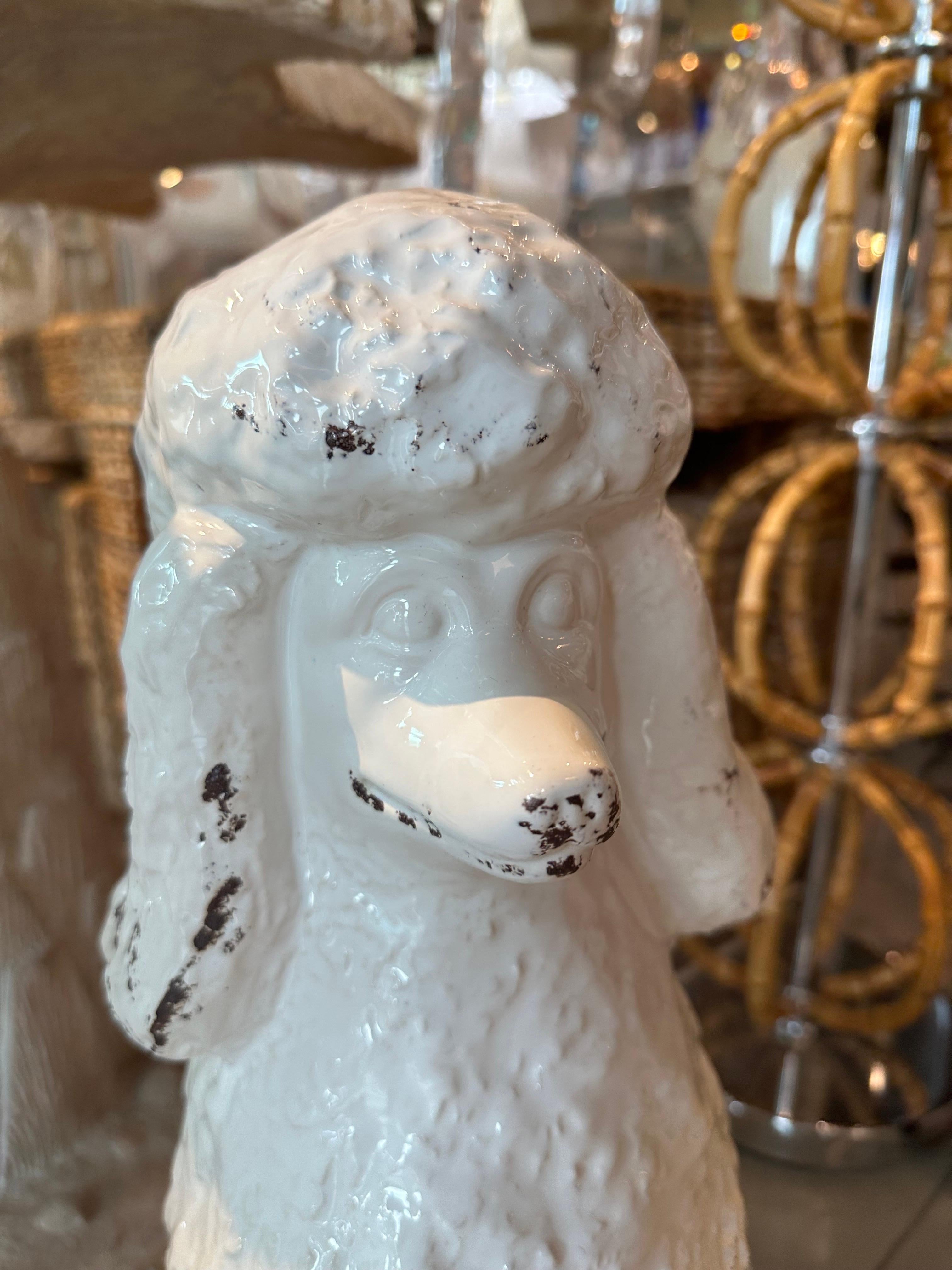 Vintage anni '50 Coppia di statue di cani barboncini bianchi in ceramica Made in Italy in vendita 3
