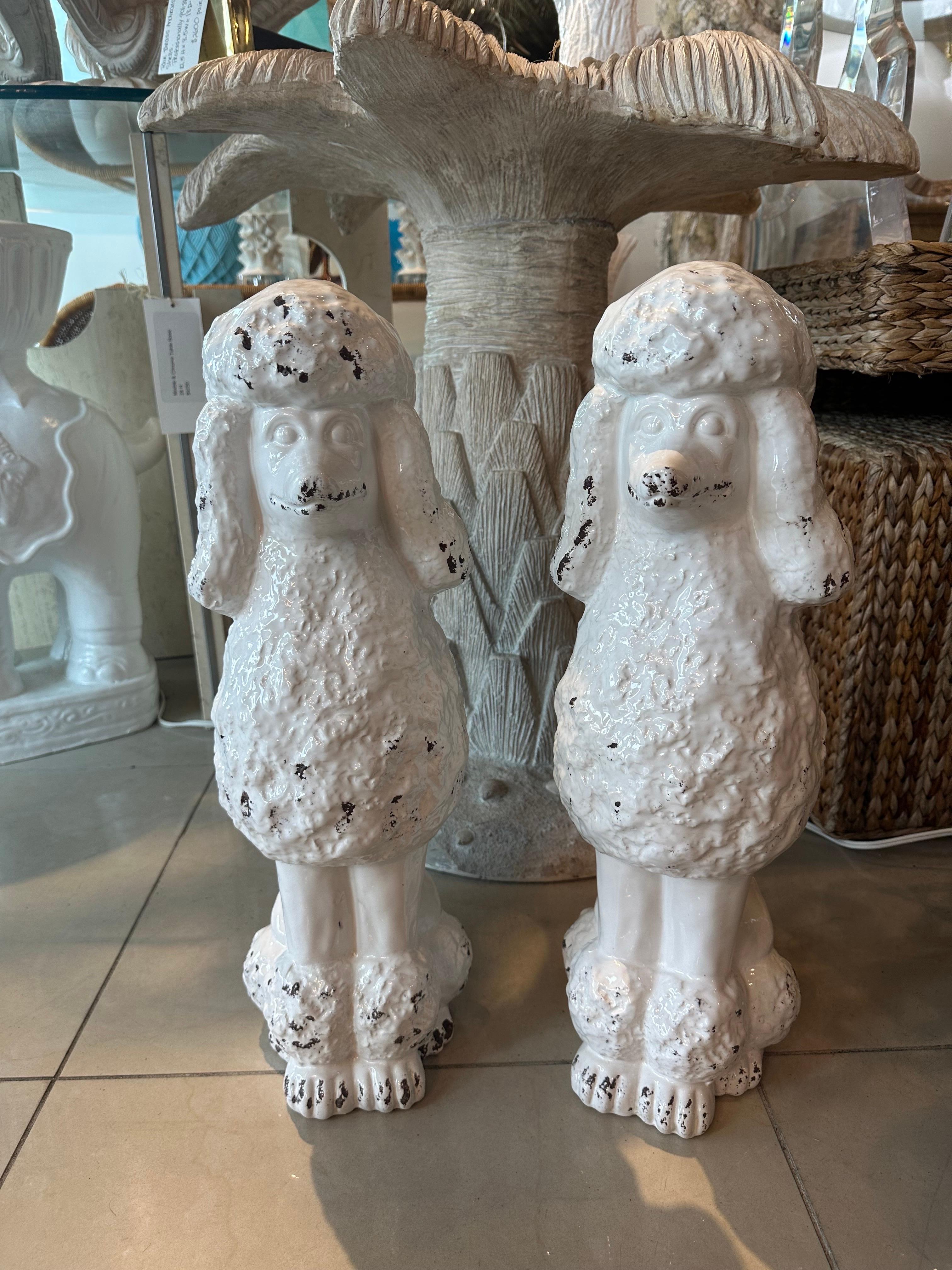 Vintage anni '50 Coppia di statue di cani barboncini bianchi in ceramica Made in Italy in vendita 4