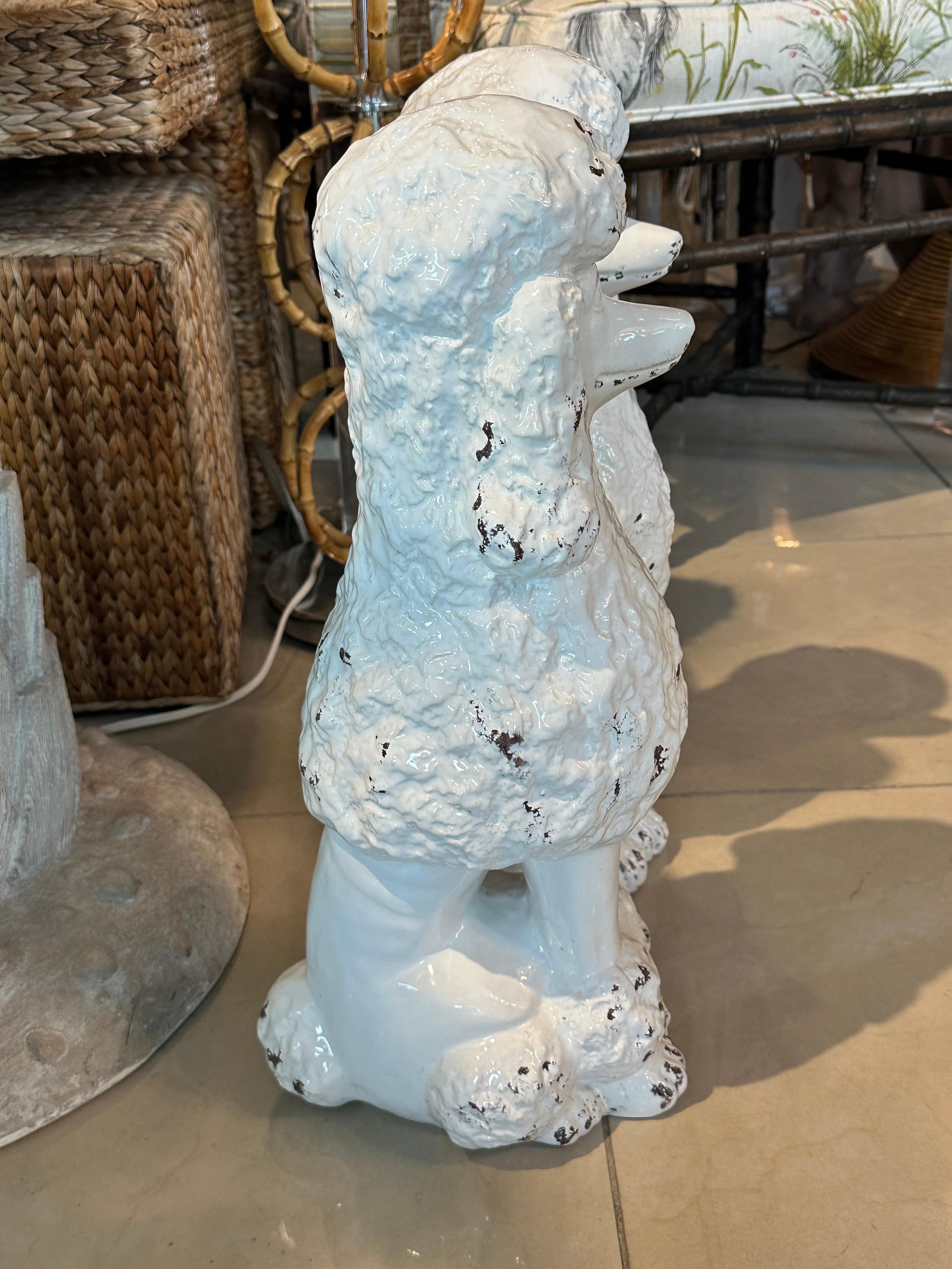 Vintage anni '50 Coppia di statue di cani barboncini bianchi in ceramica Made in Italy in vendita 6