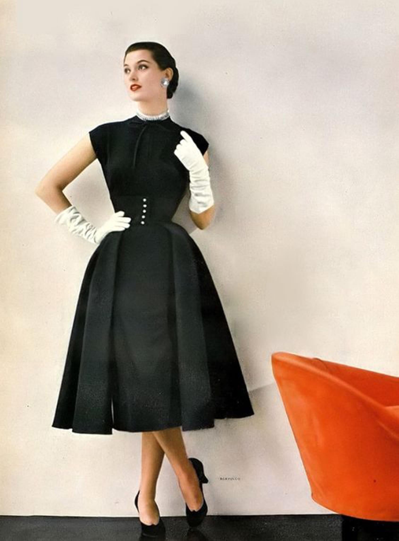 Vintage 1950's Pauline Trigere Black Lace & Ivory Satin Off-Shoulder Party Dress For Sale 2