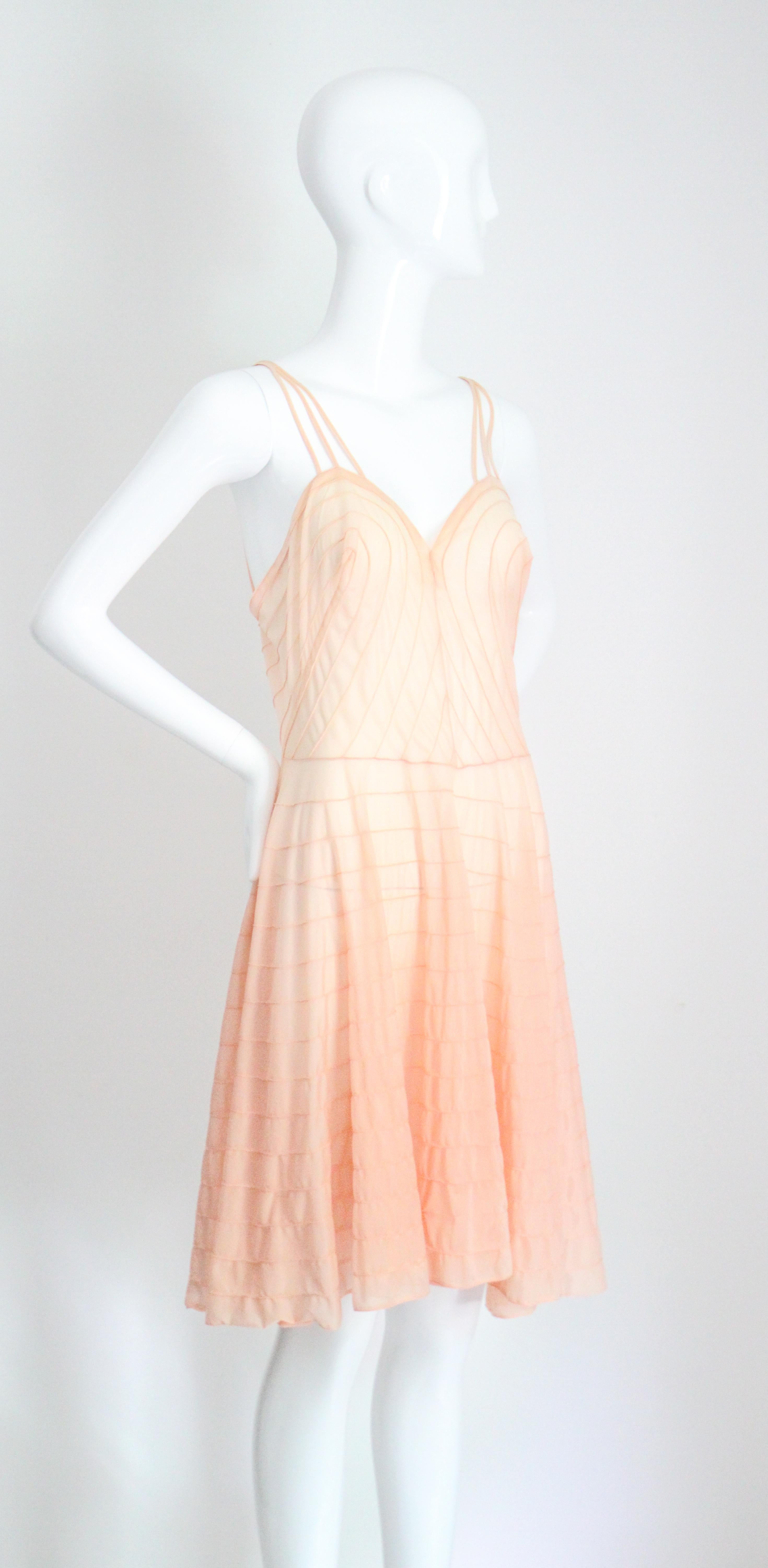 Vestido de melocotón vintage de los años 50 Slip lencería Vanity Fair de los años 50 UK 10-12 US 6-8 en venta 1