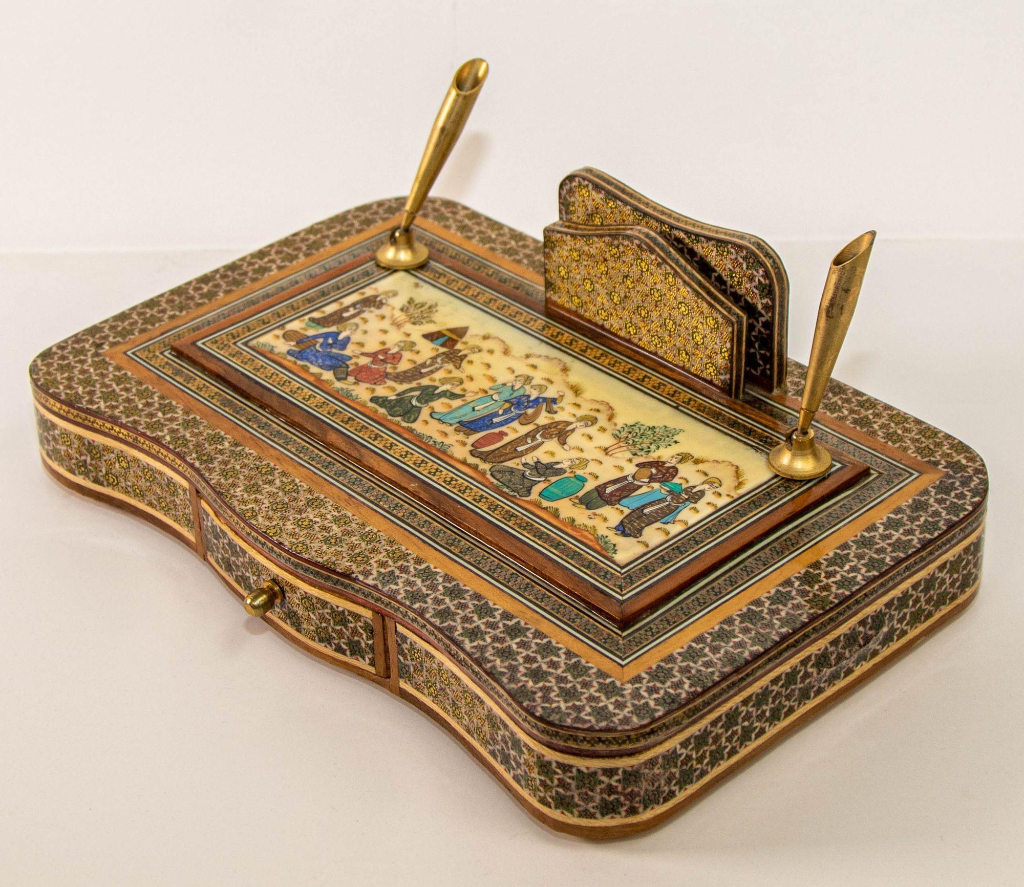Fait main Vintage 1950s Persian Khatam Hand Painted Pen and Letter Desk Set