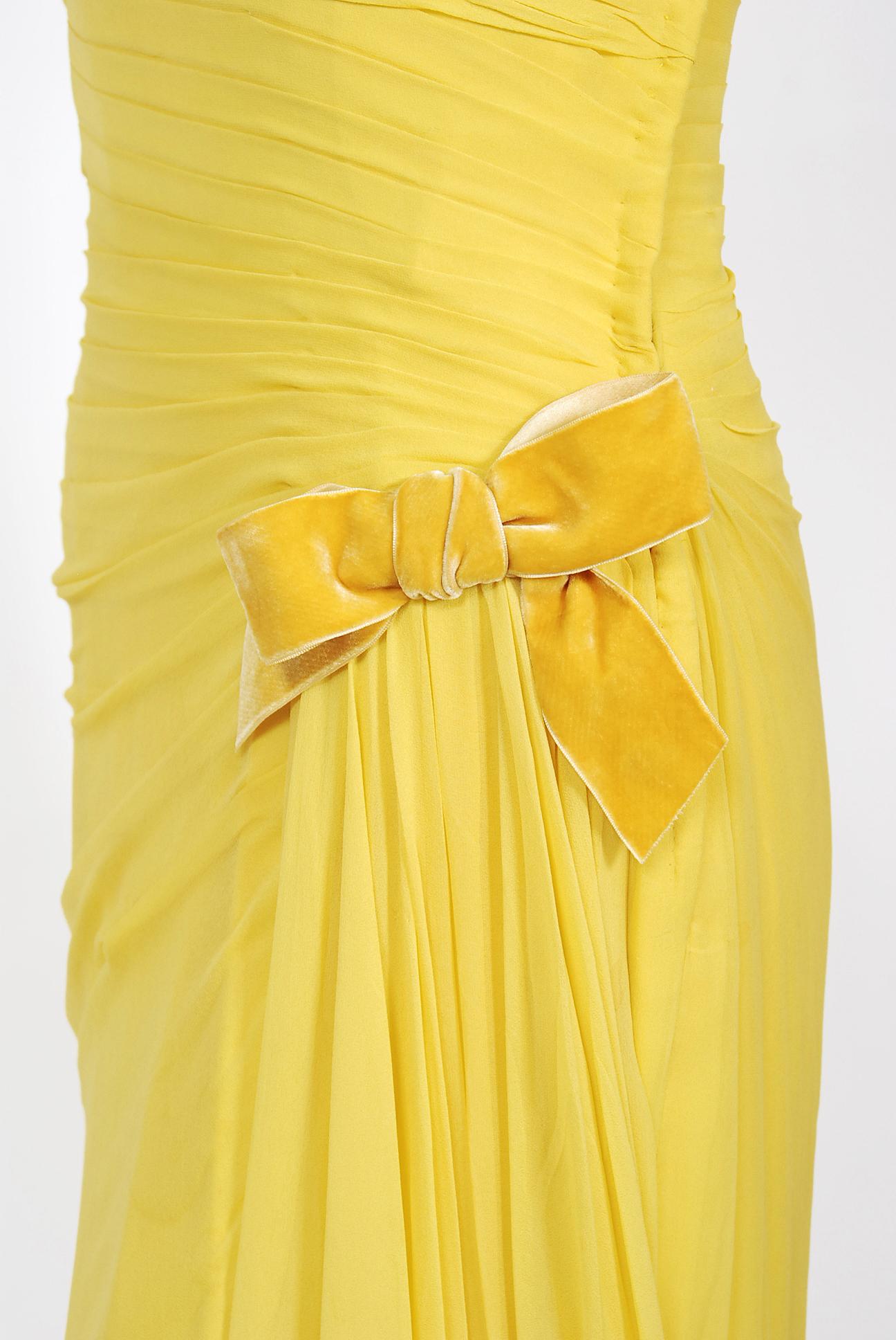 Vintage 1950's Philip Hulitar Yellow Pleated Silk Chiffon Draped Hourglass Dress For Sale 2