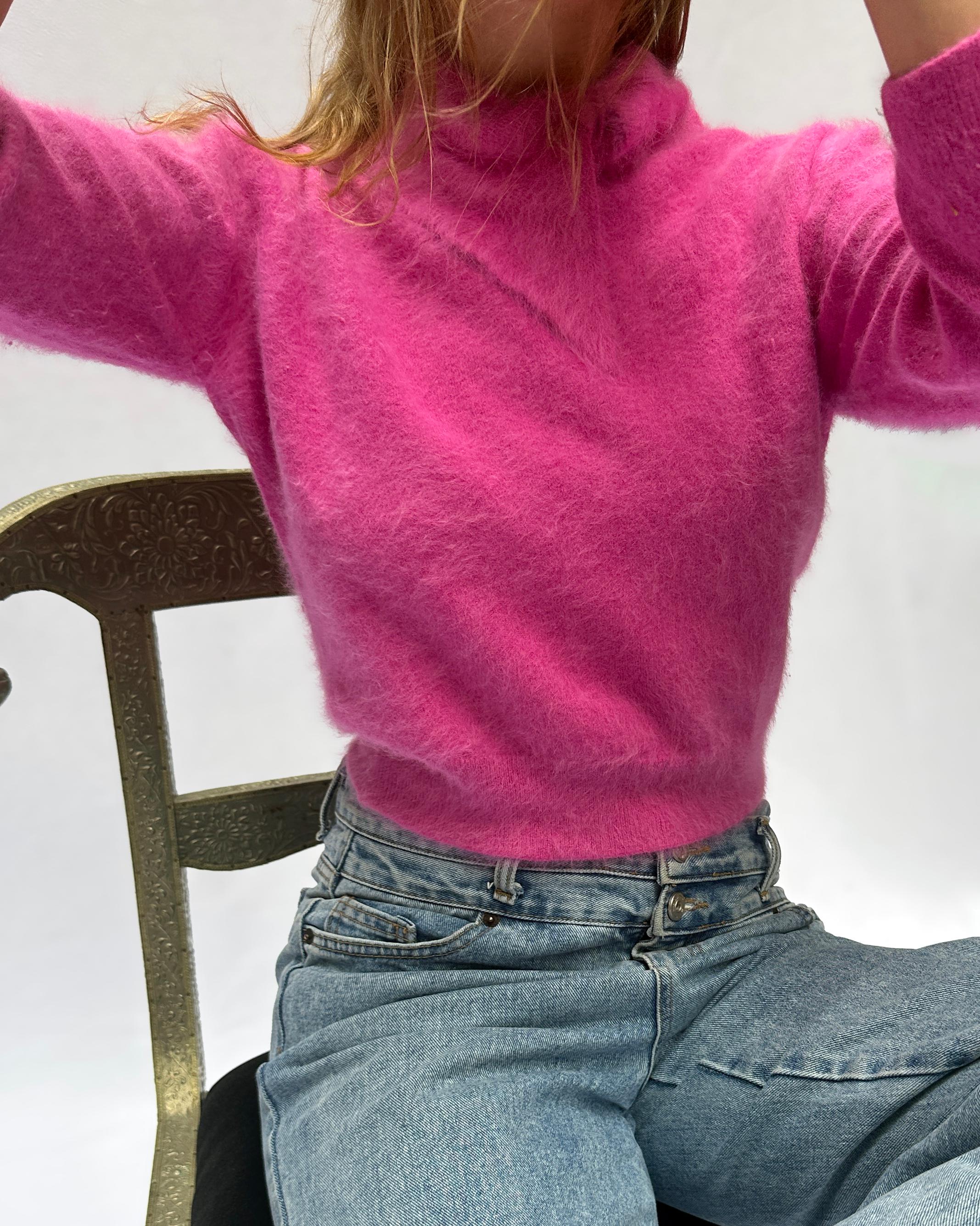 Vintage 1950s Pink Angora Sweater 3