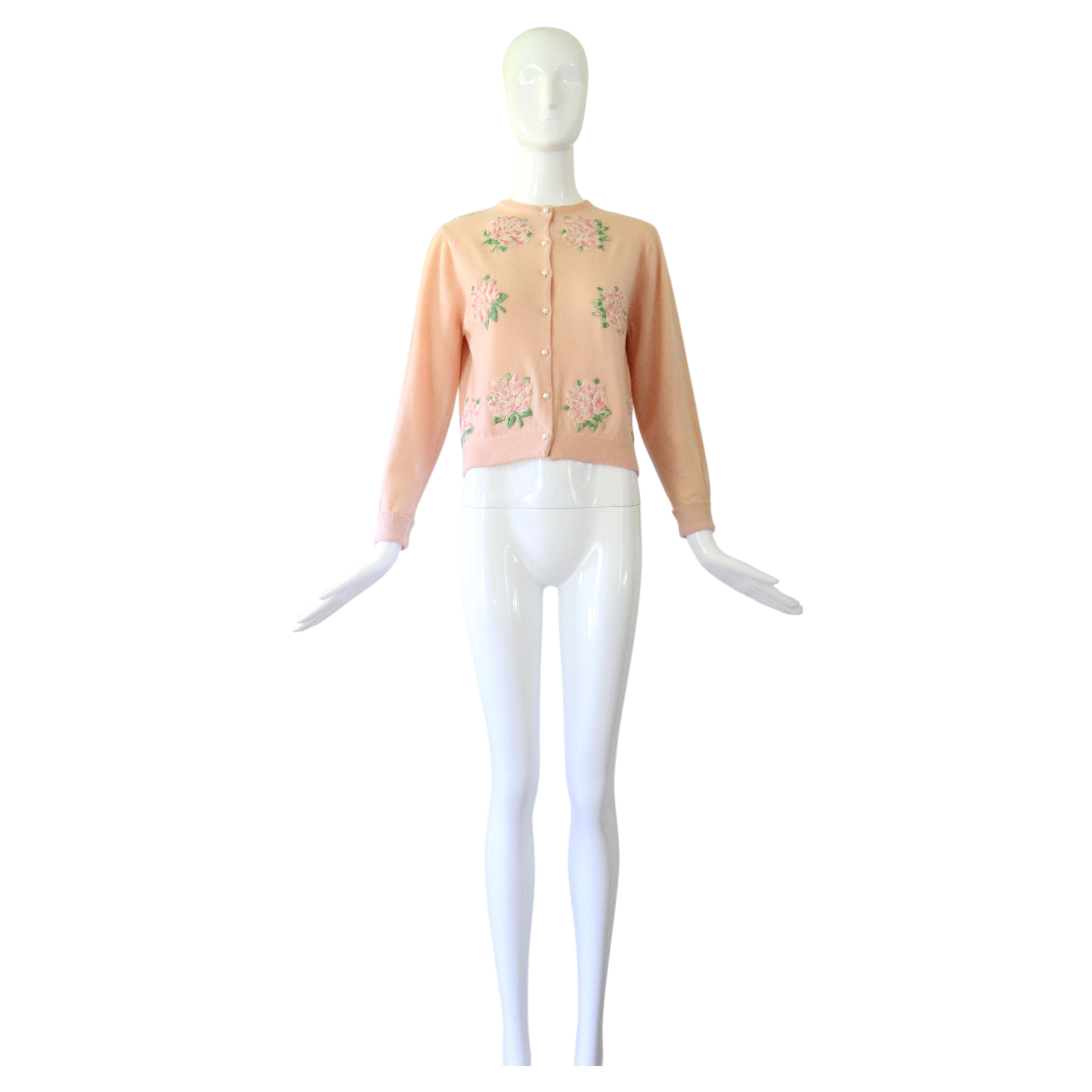 Vintage 1950s Pink Cashmere Peony Appliques Cardigan US 6 UK 10