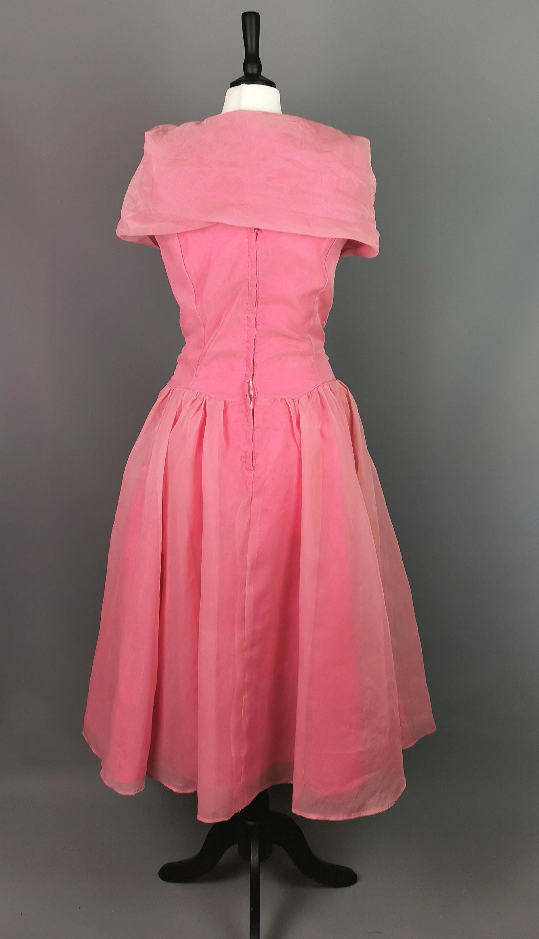 Robe de soirée vintage en mousseline de soie rose des années 1950, style de soirée  en vente 3