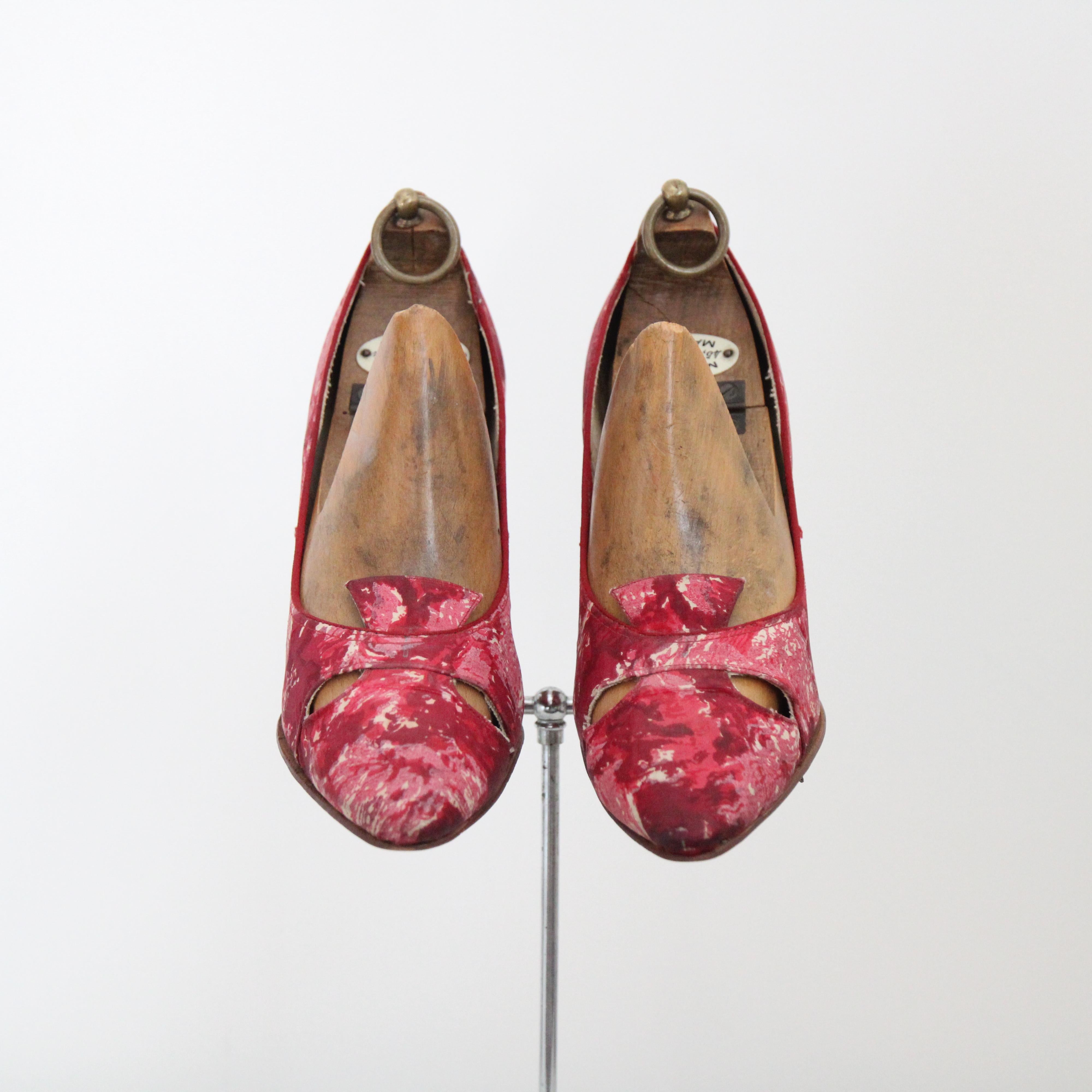 Zapatos de tacón vintage años 50 rosa acuarela seda floral UK 5 US 7 EU 38 en venta 2