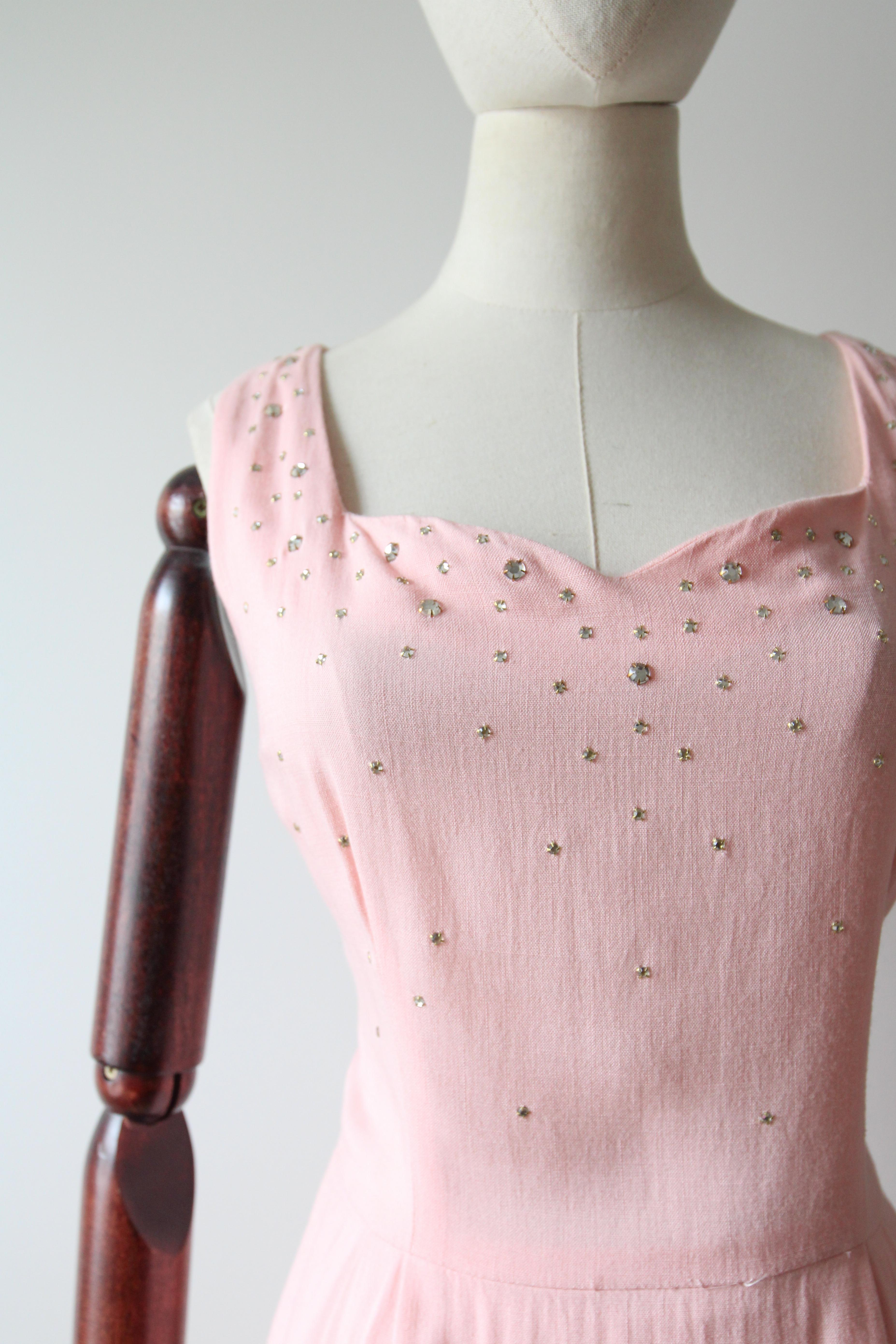 Vestido vintage años 50 rosa escote corazón pedrería algodón UK 12 US 8 Beige en venta