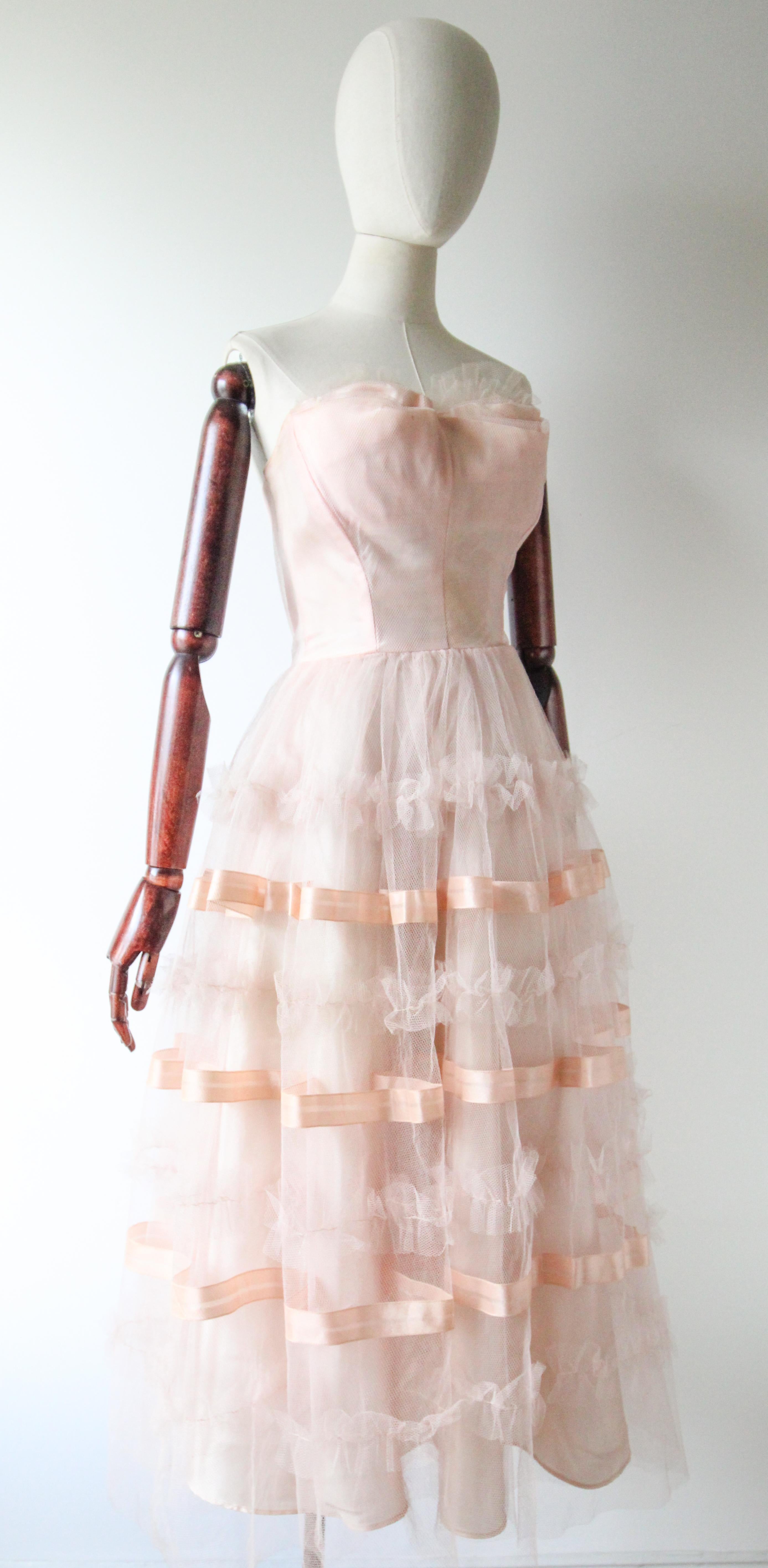 Vintage 1950's Pink Tulle Strapless Dress Satin Ribbon Pink Dress UK 6 US 2 In Good Condition For Sale In Cheltenham, GB